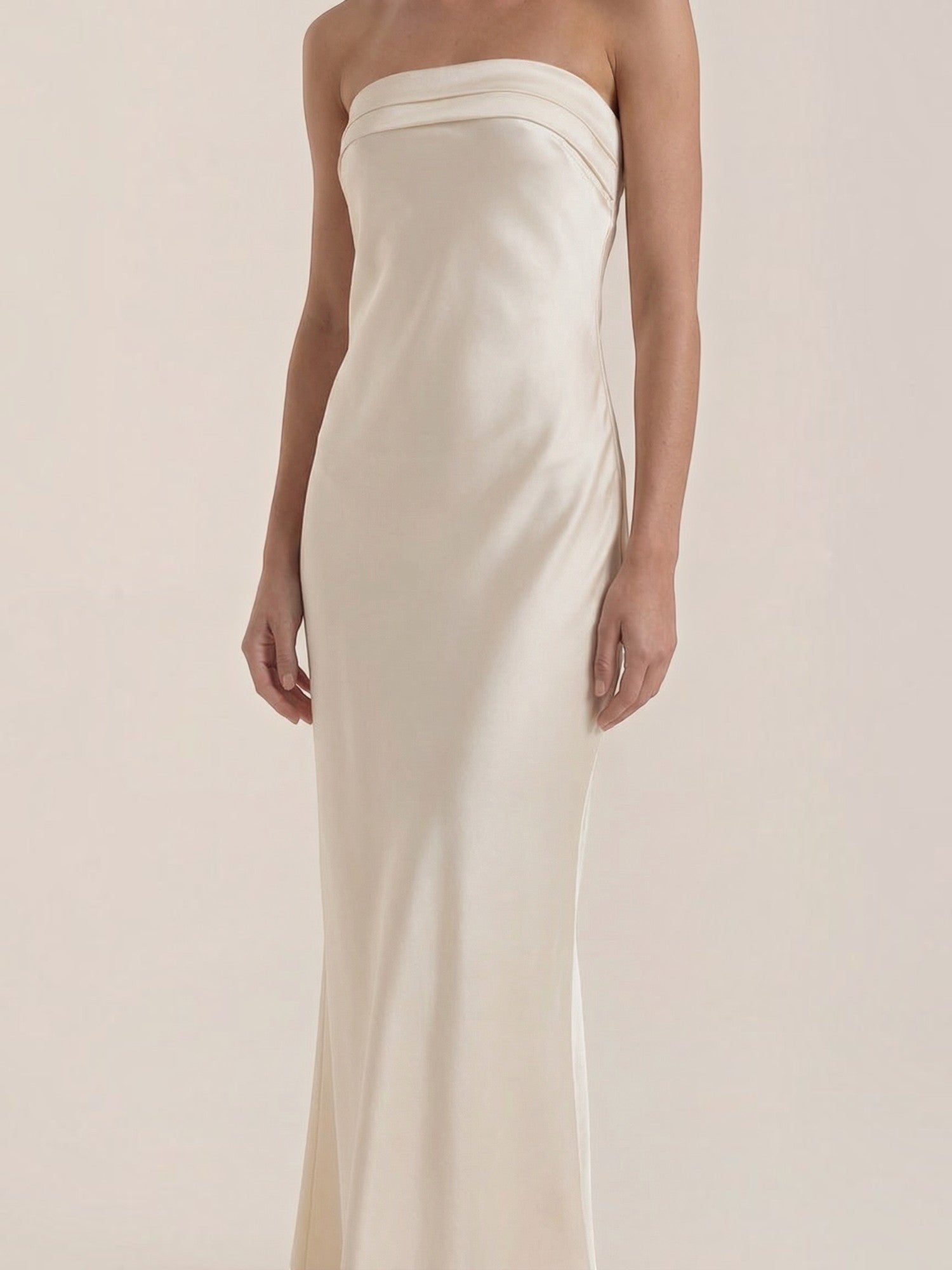 Elsa Schulterfreies Maxi-Abendkleid