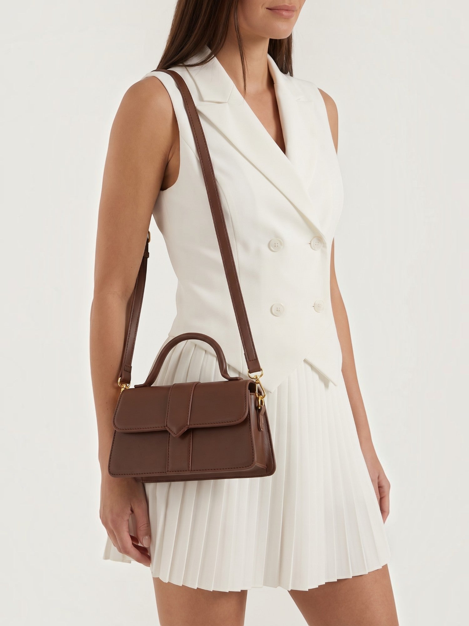 Clarina Henkeltasche mit Überschlag