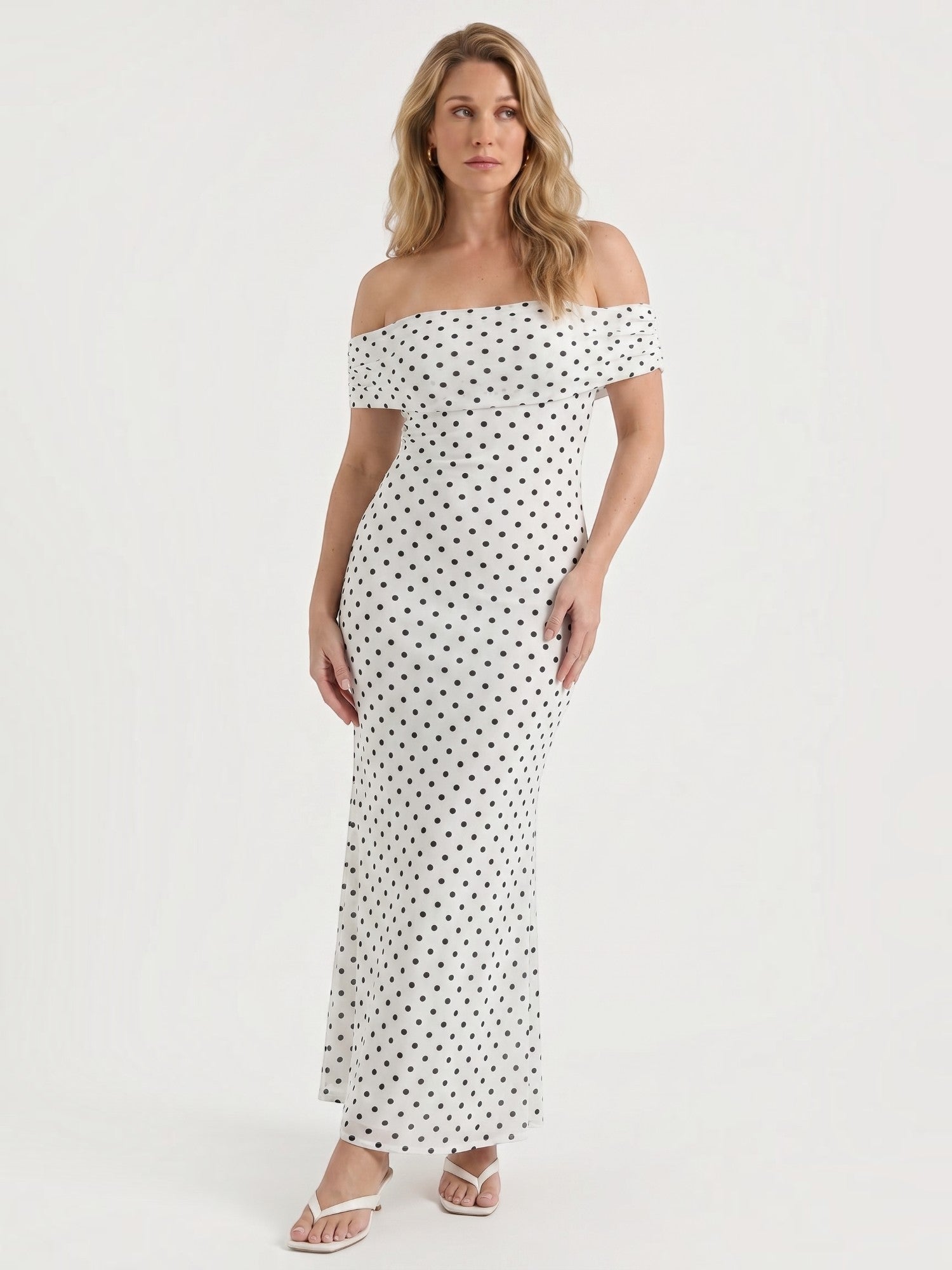 Ziah Schulterfreies Maxikleid mit Punktemuster