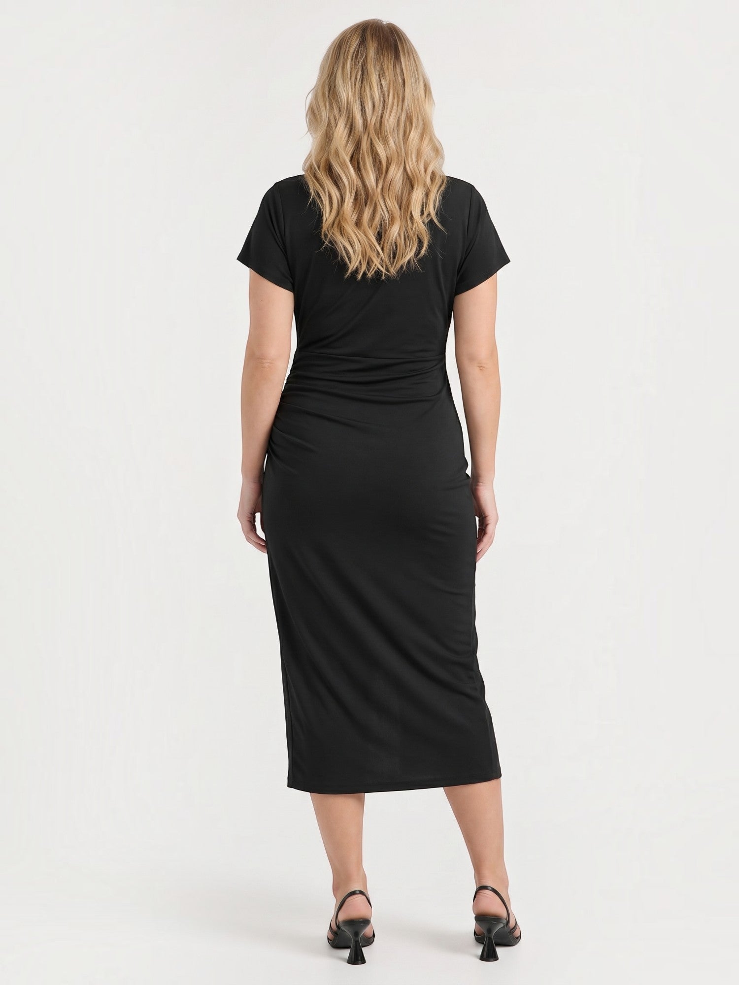 Raina Wickel-Midikleid mit V-Ausschnitt