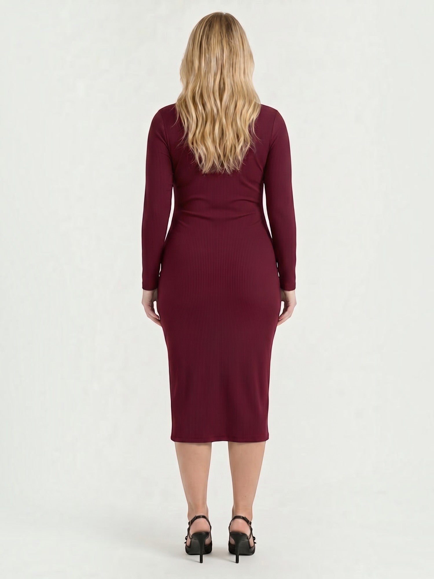 Danna Midikleid mit Wickeloptik und Seitenschlitz