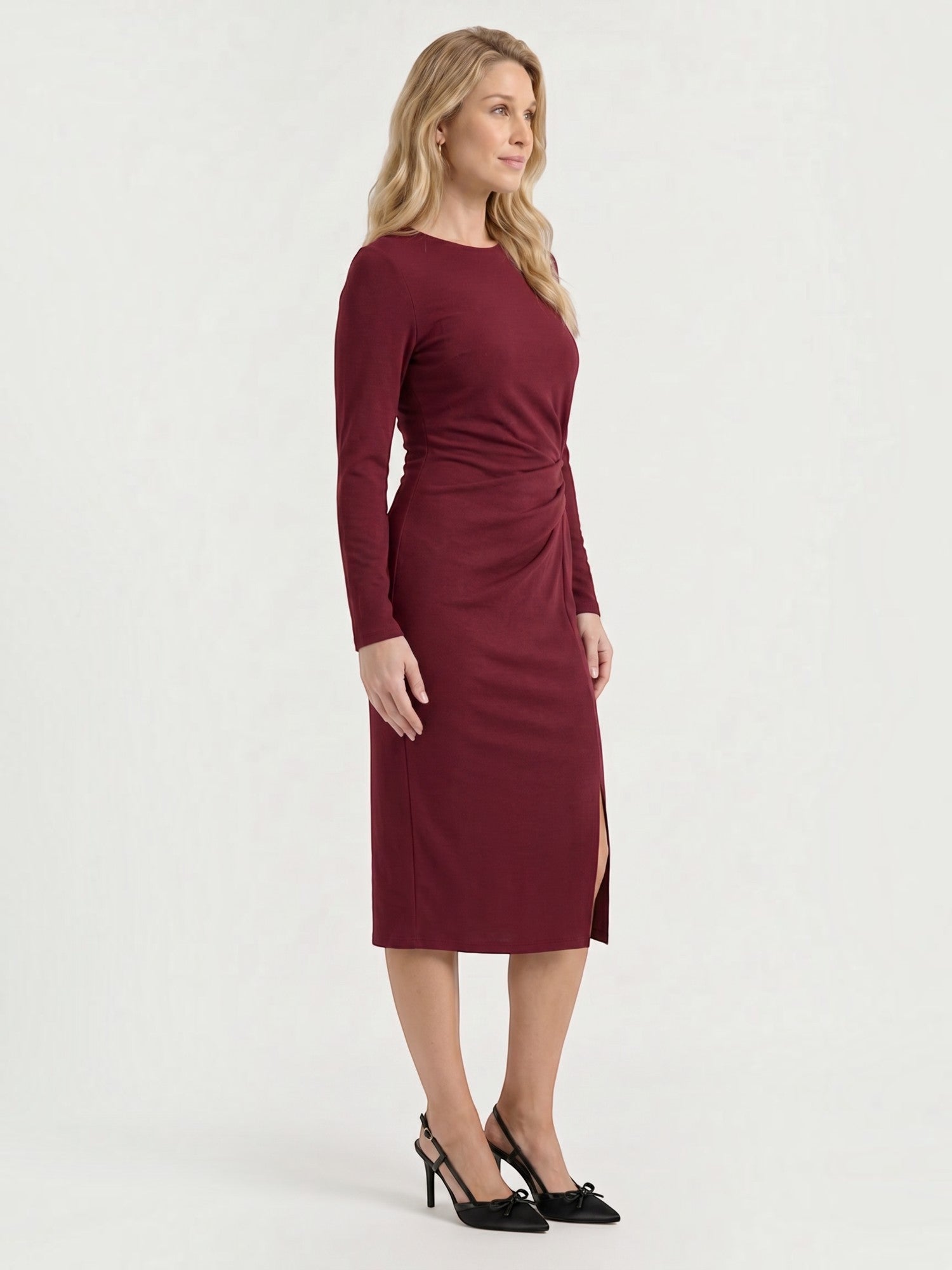 Danna Midikleid mit Wickeloptik und Seitenschlitz