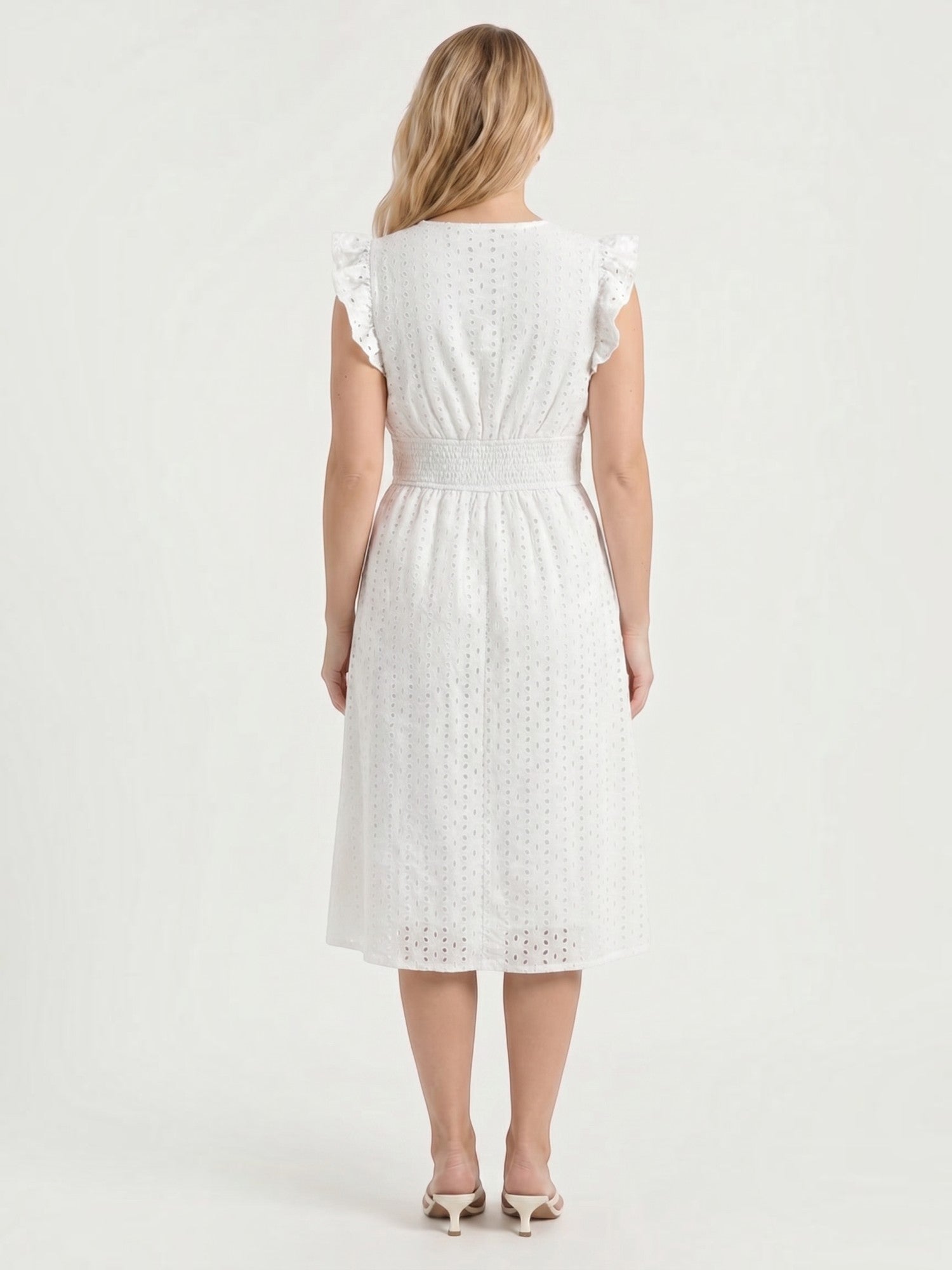 Florence Midikleid mit Lochstickerei und Rüschenträgern