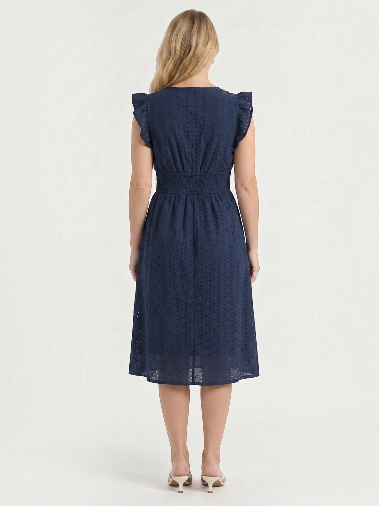 Florence Midikleid mit Lochstickerei und Rüschenträgern