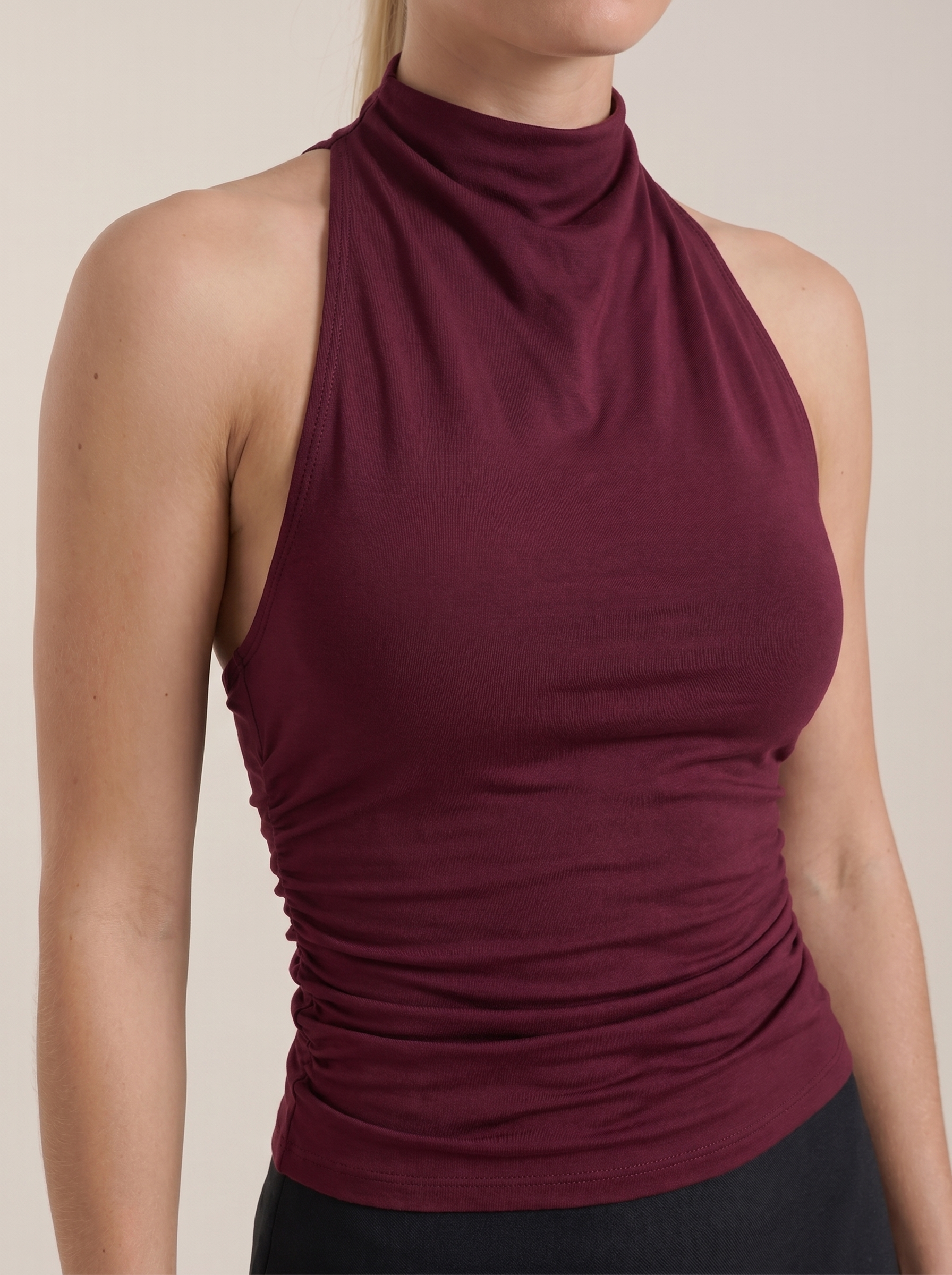 Eula Neckholder Top mit Rollkragen