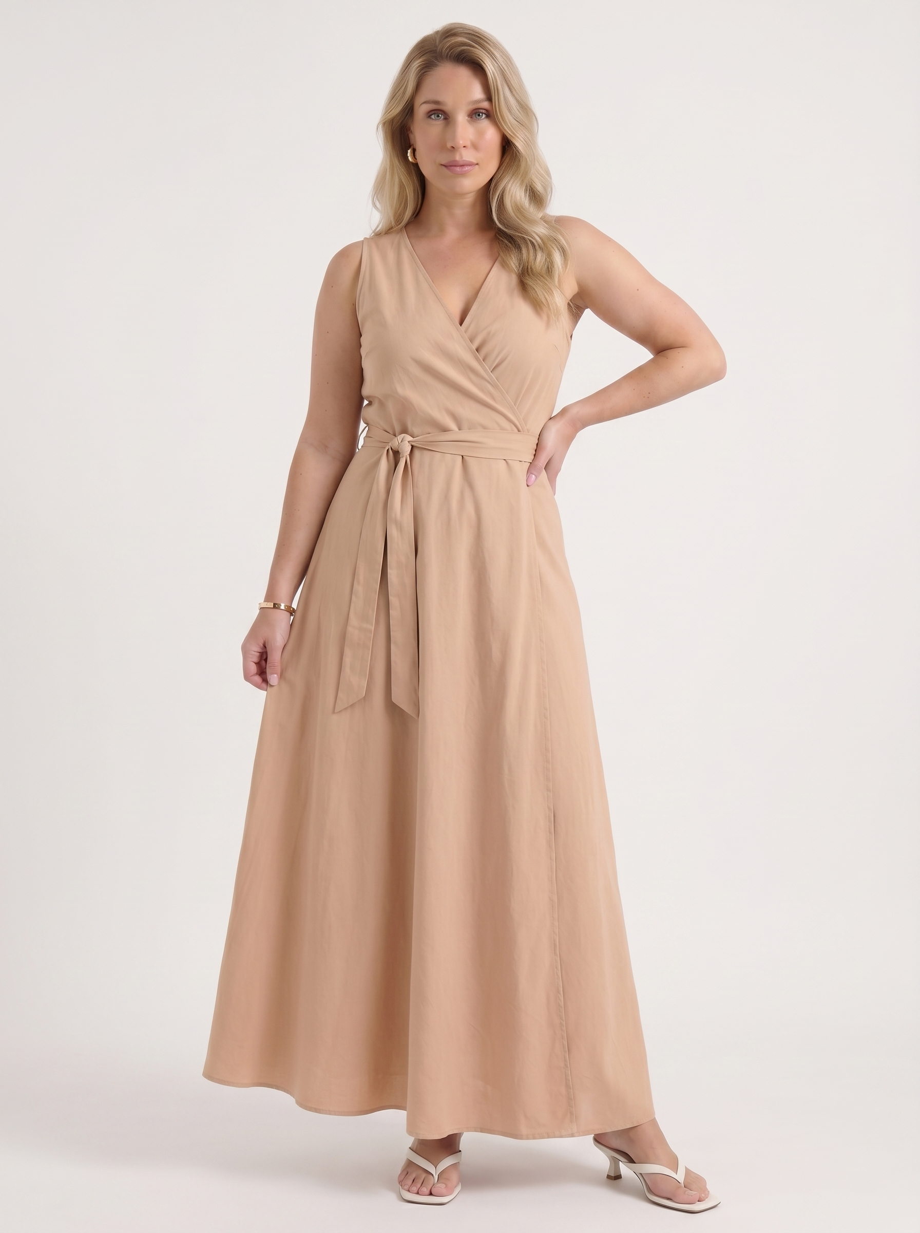 Reena Maxikleid mit Wickeloptik und Bindegürtel