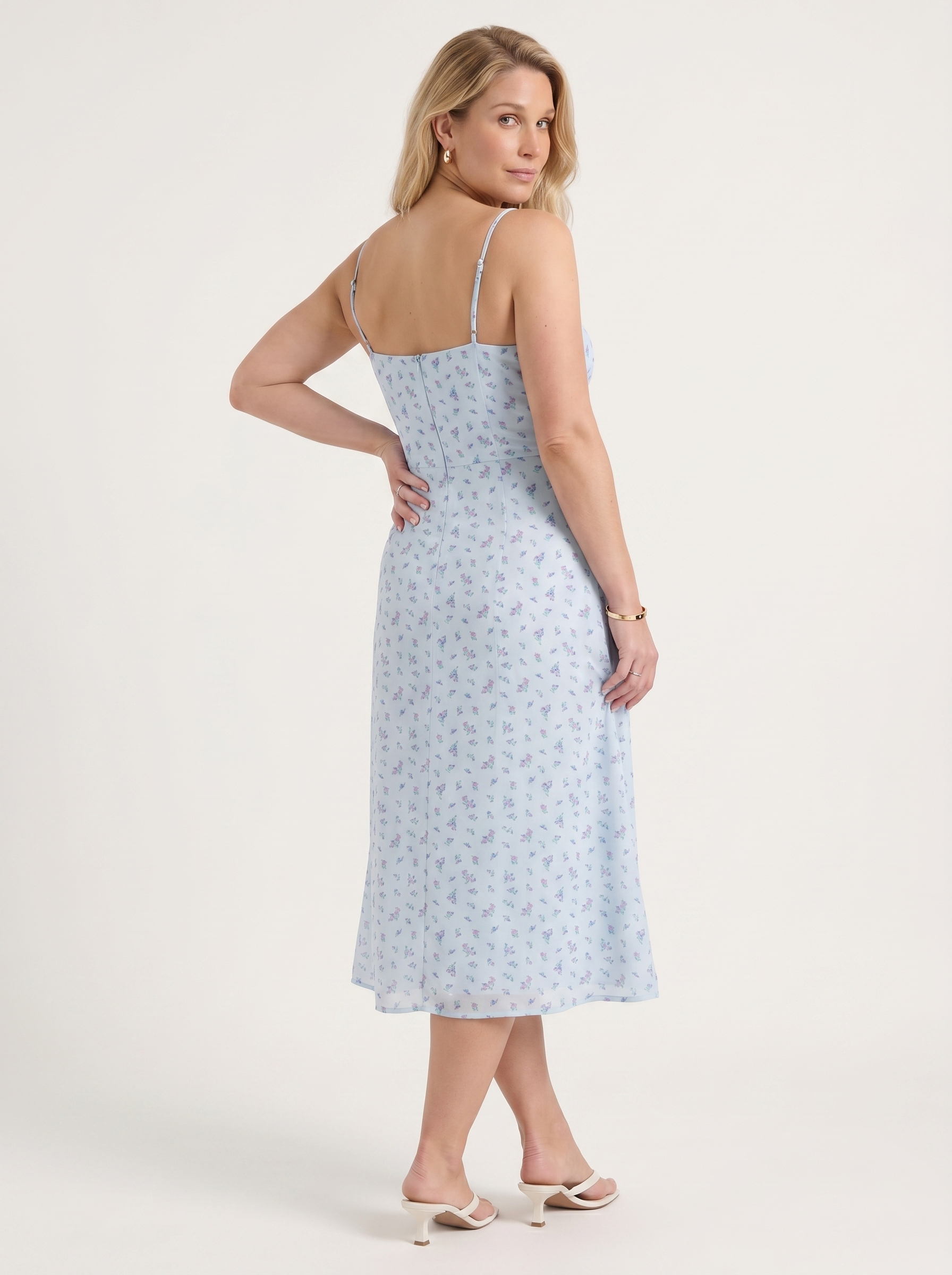 Milena Midikleid mit Spaghettiträgern und Beinschlitz
