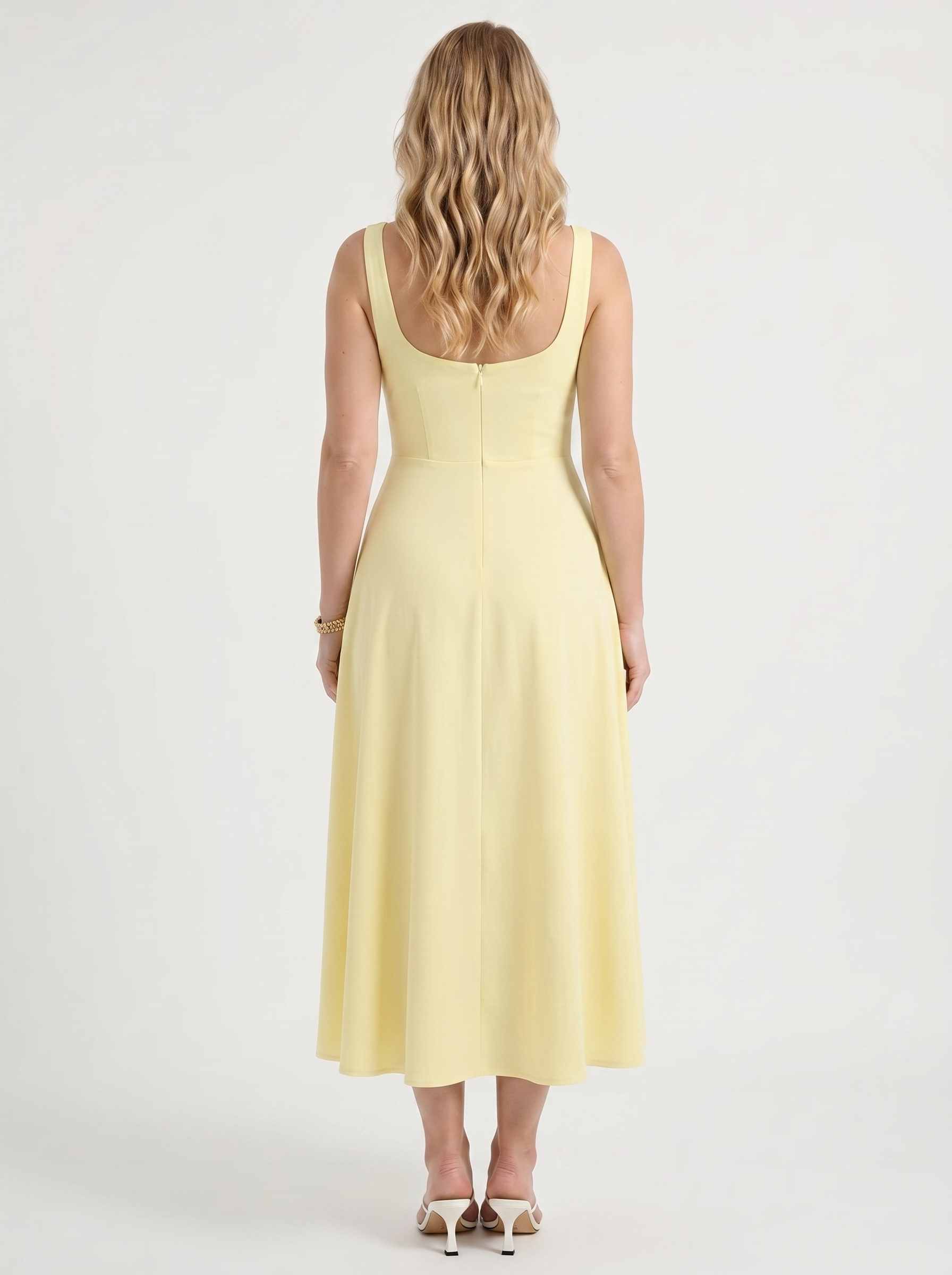 Clarisse Midikleid mit Karree-Ausschnitt und Schwingrock