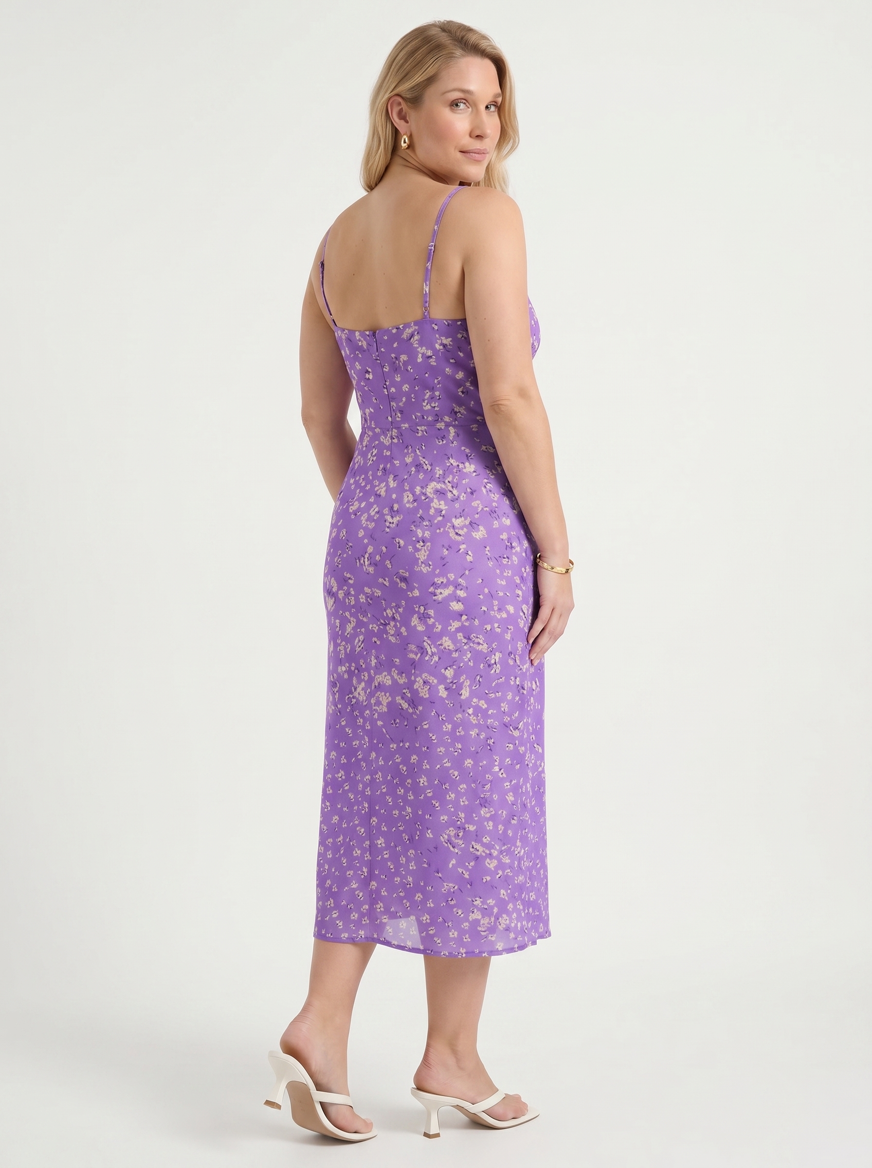 Milena Midikleid mit Spaghettiträgern und Beinschlitz