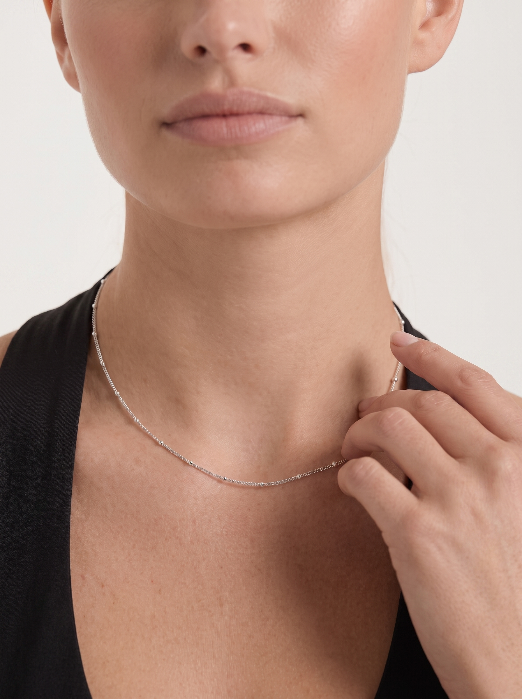 Petra Kugelkette im filigranen Look