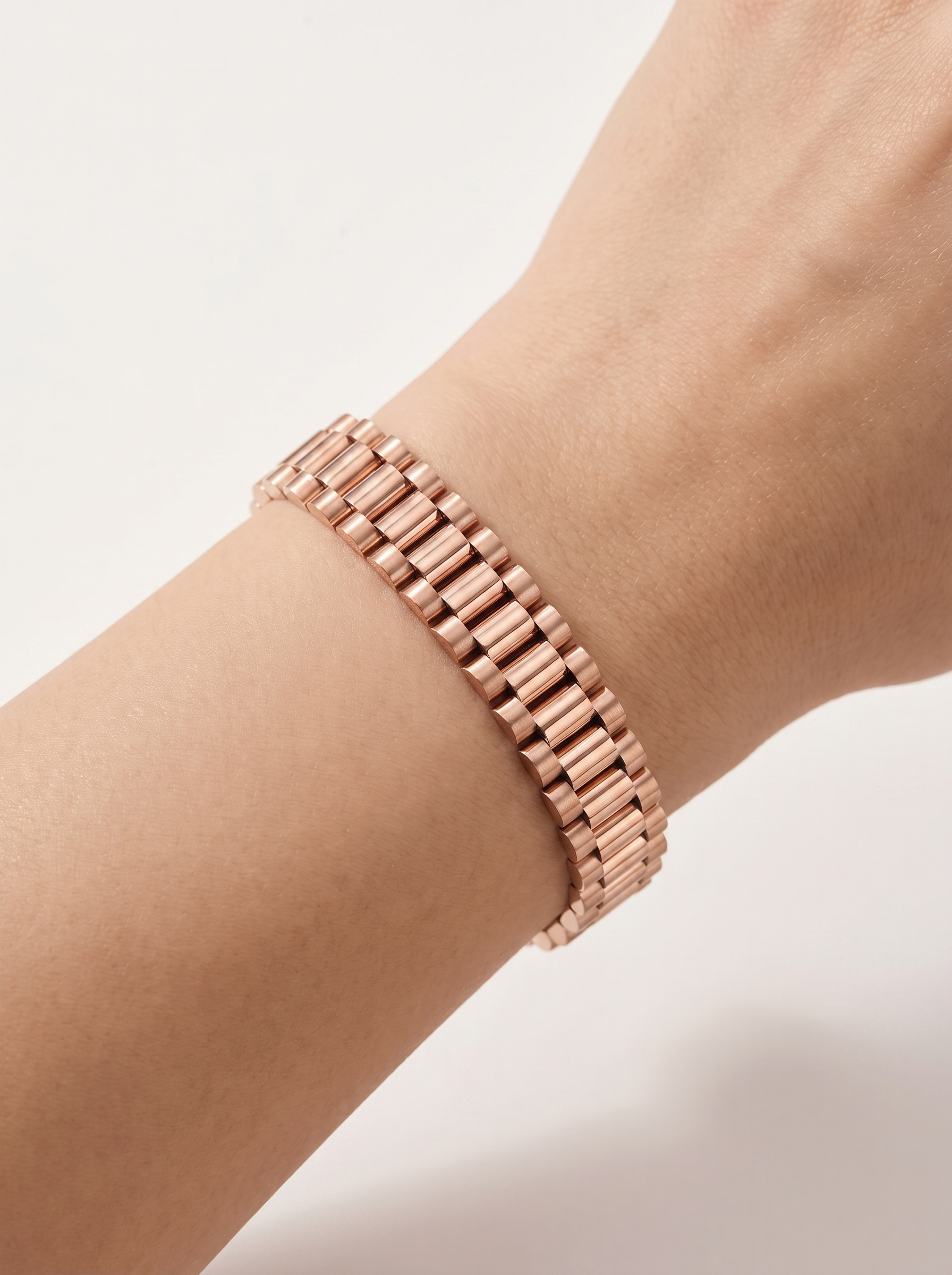 Luisa Gliederarmband im Uhrenarmband-Stil