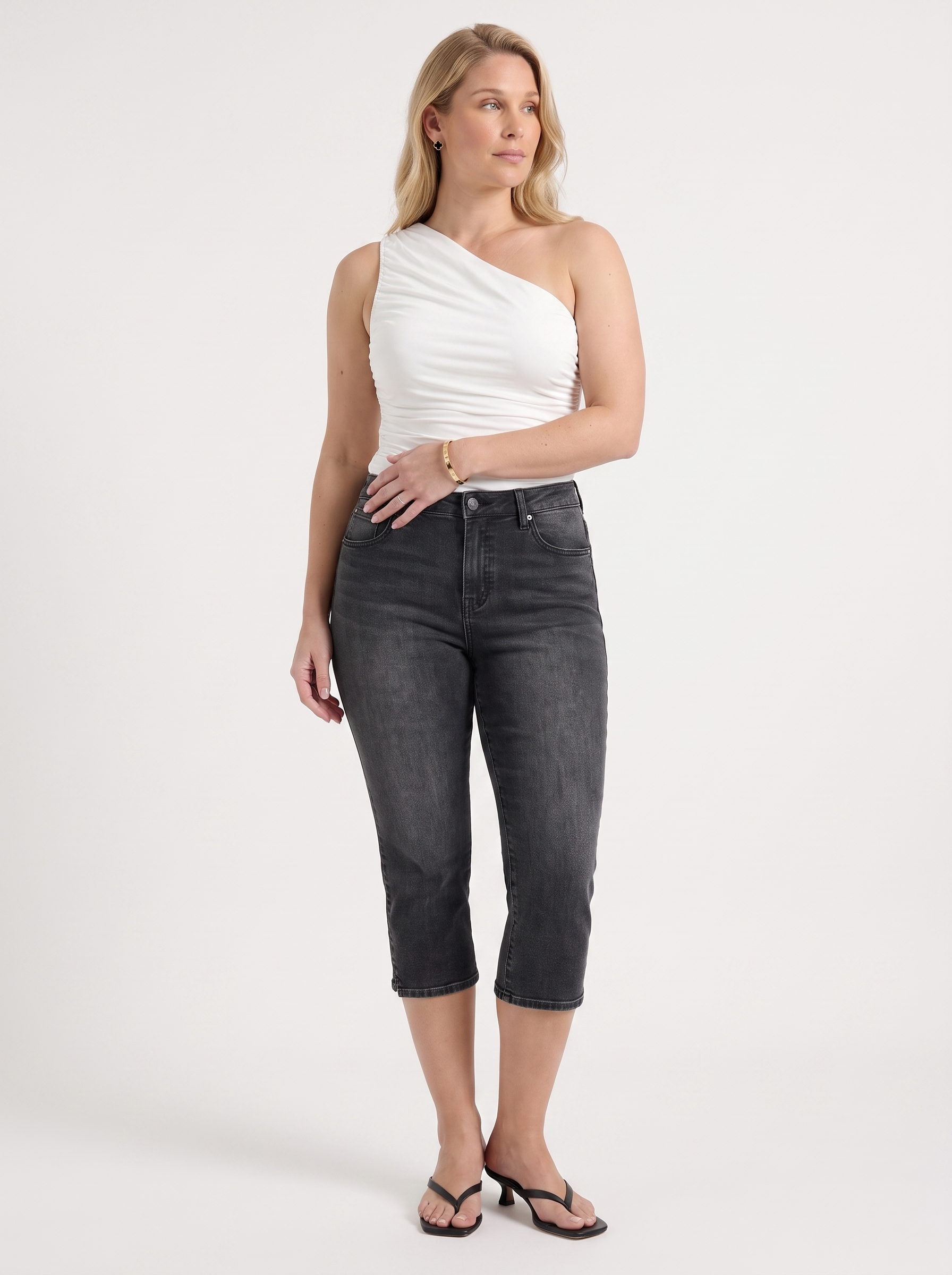 Krystal Capri-Jeans