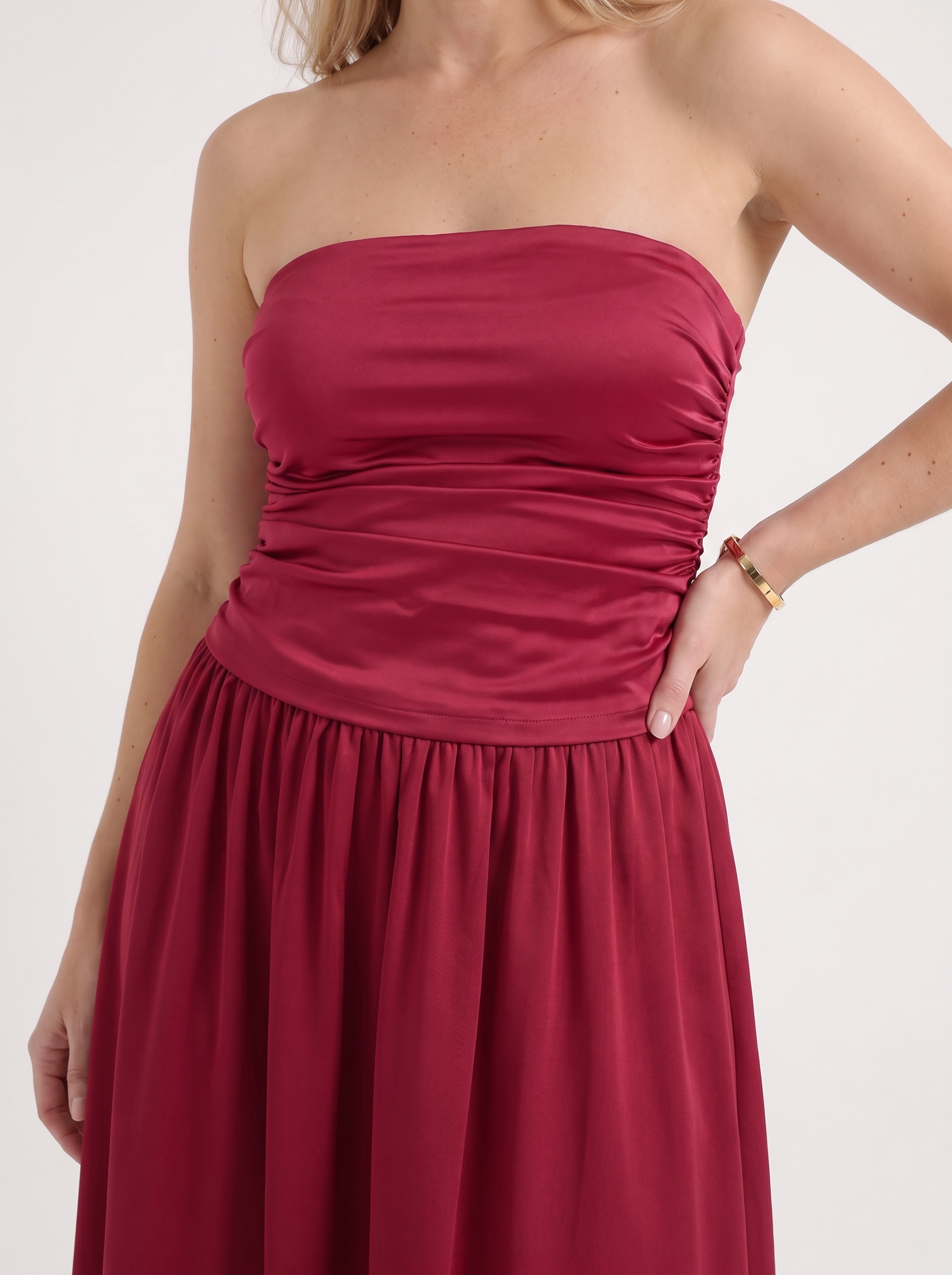 Glenna Gerafftes Bandeau Maxikleid