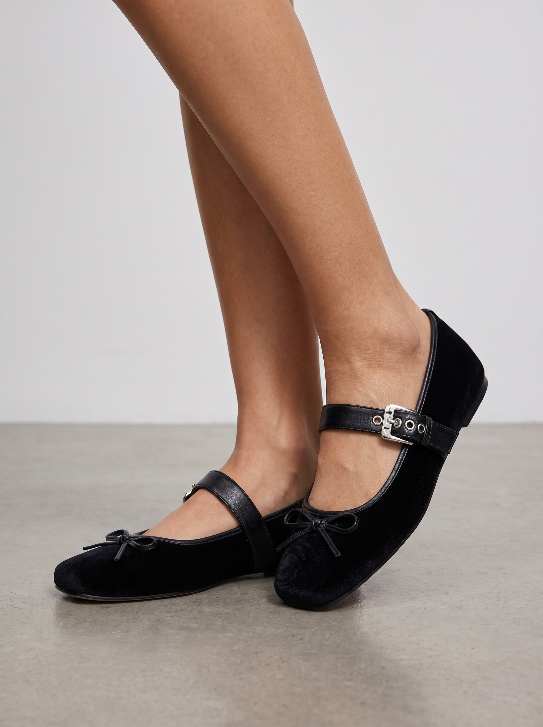 Ellie Riemchenballerinas mit Schnalle