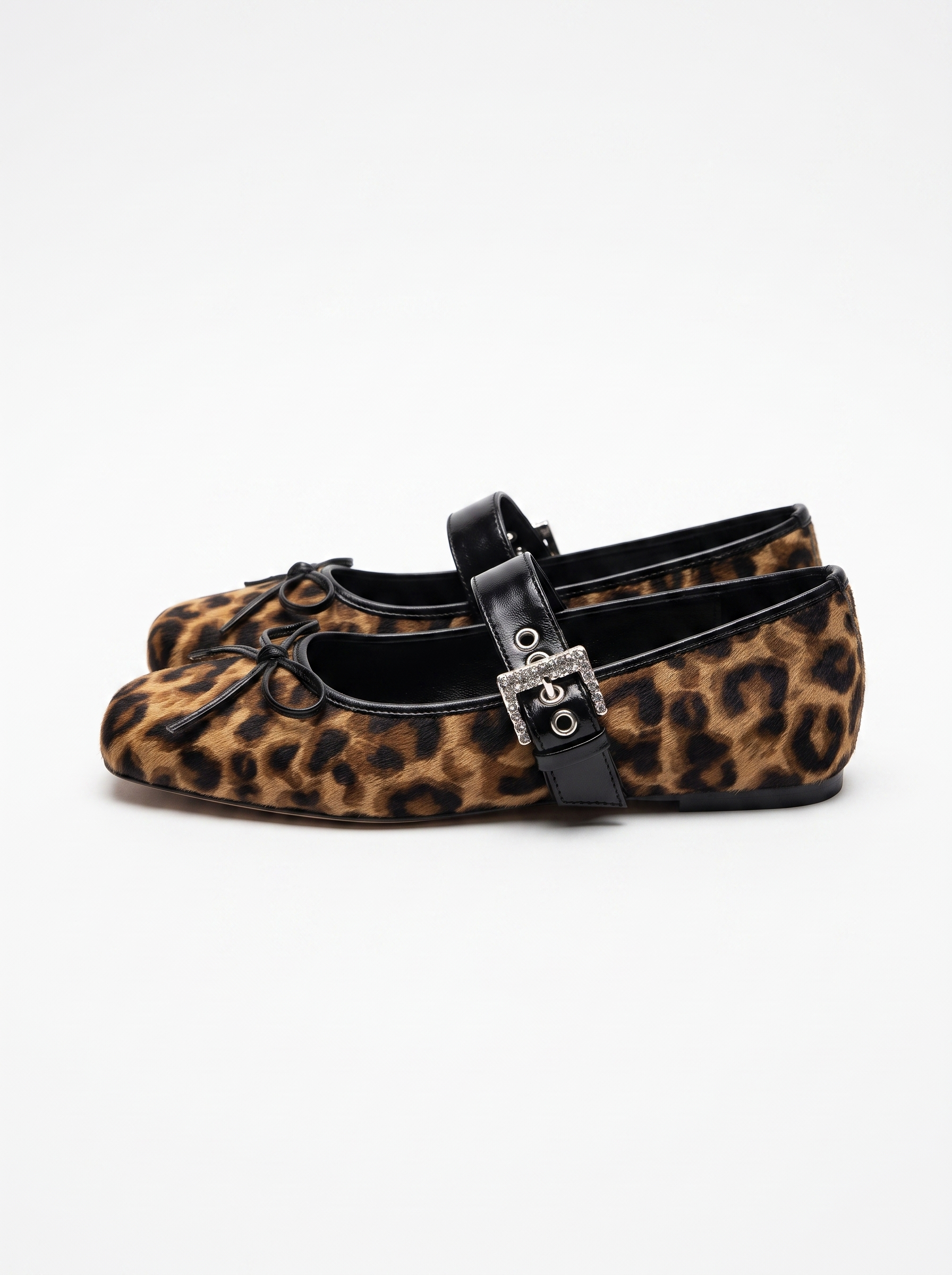 Ellie Riemchenballerinas mit Schnalle