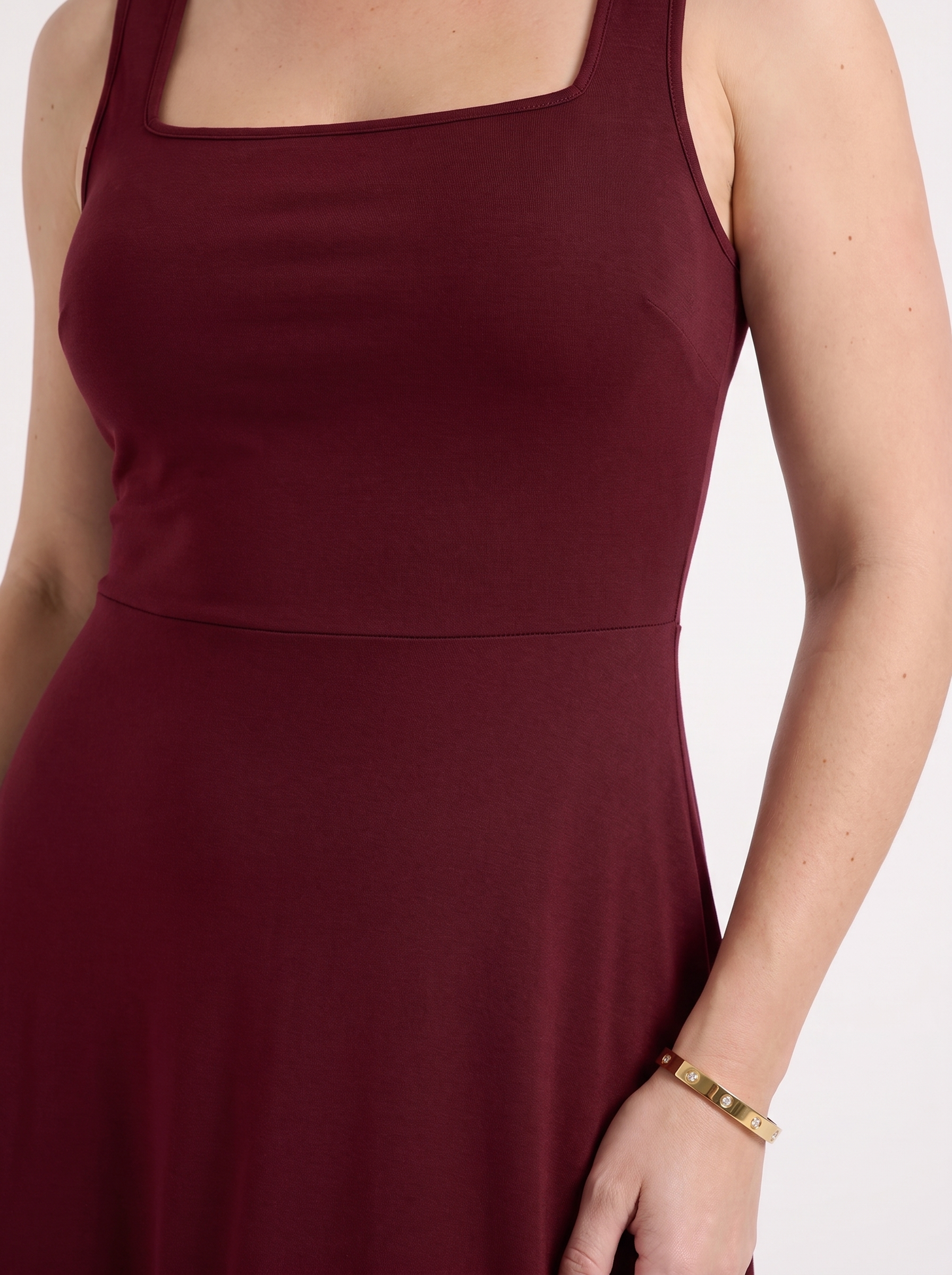 Dani Midikleid mit Karree-Ausschnitt und Schwingrock