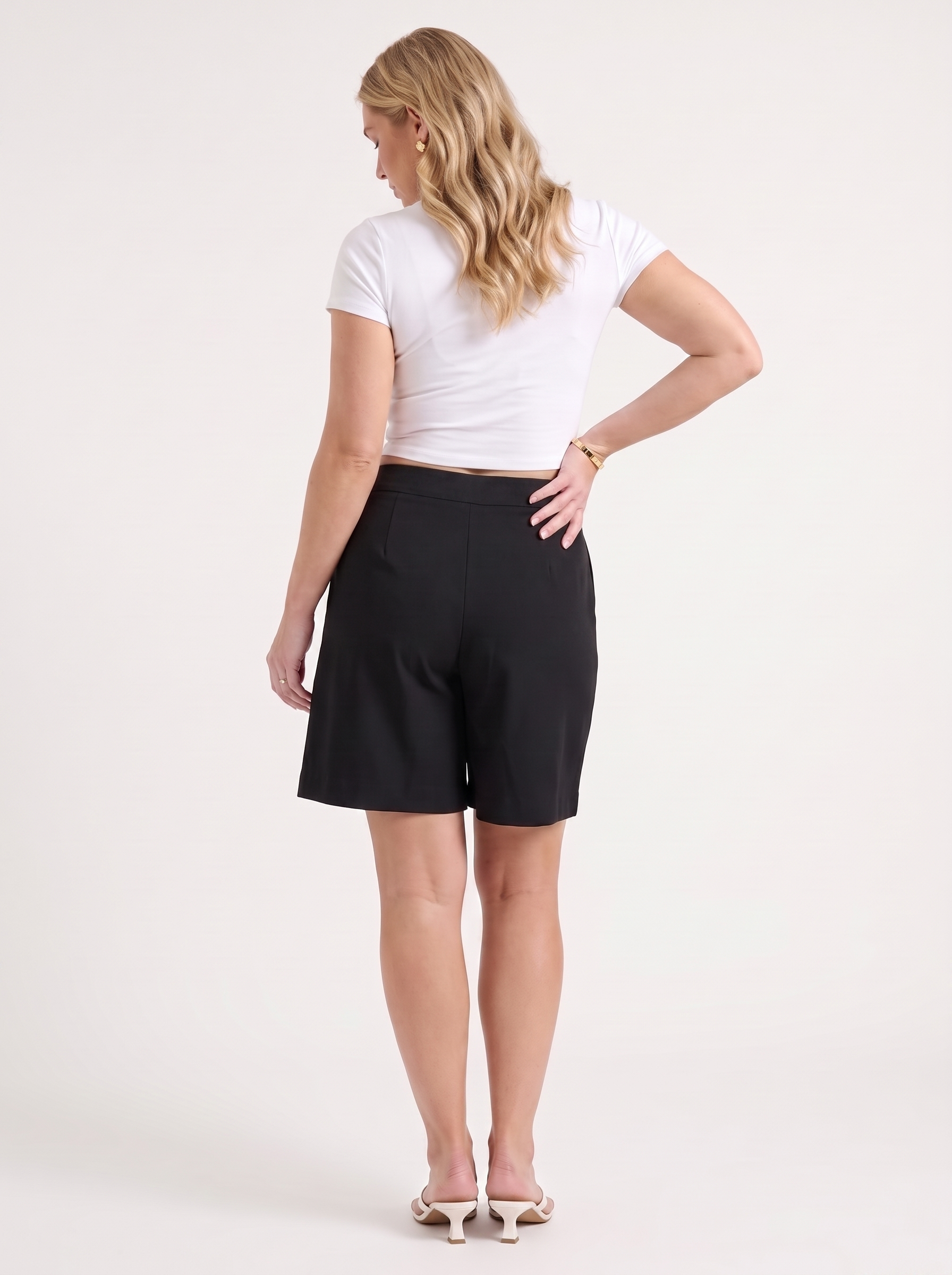 Anais Bermudashorts mit Bundfalten