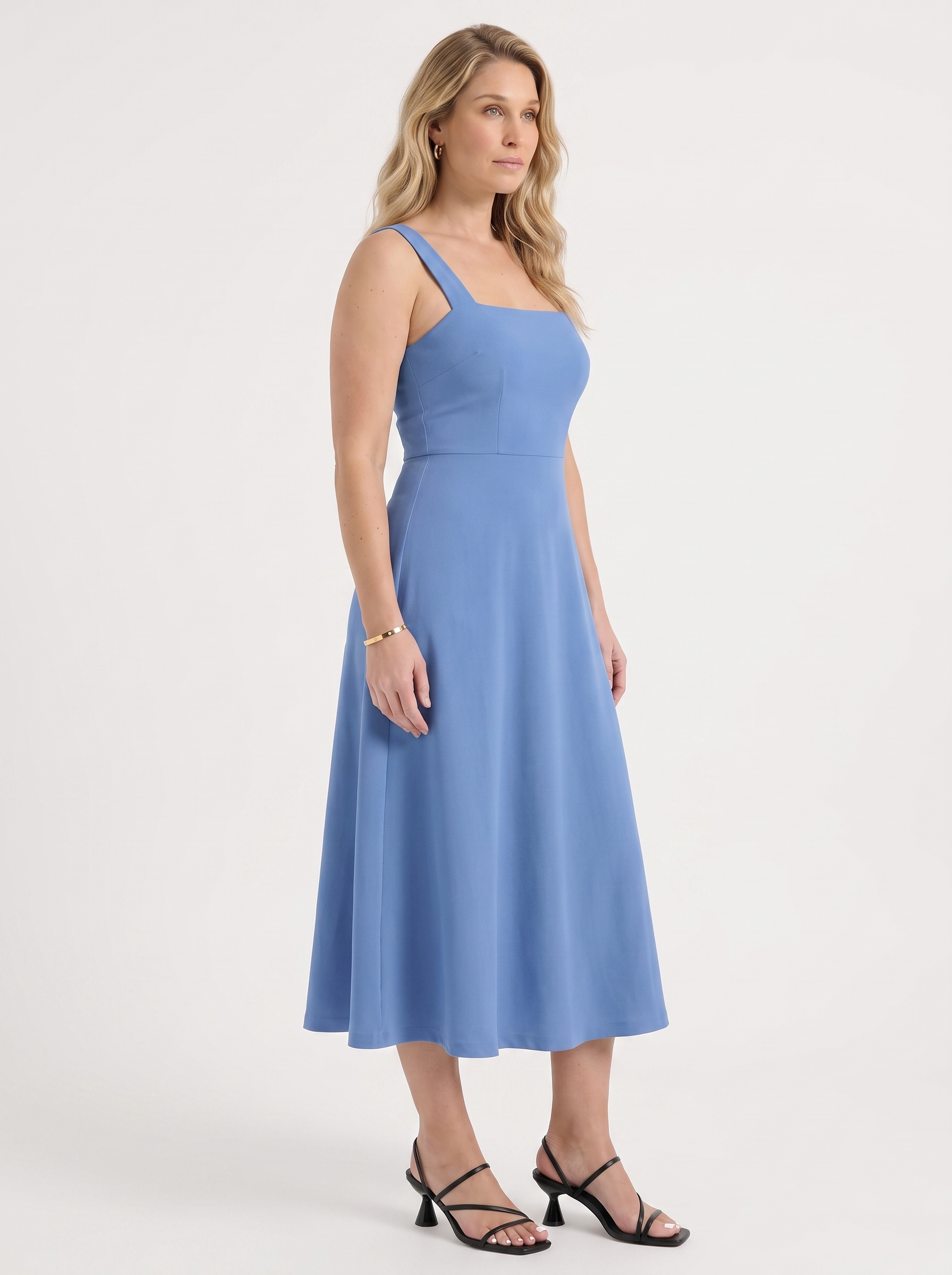 Chloe Midikleid mit Karree-Ausschnitt