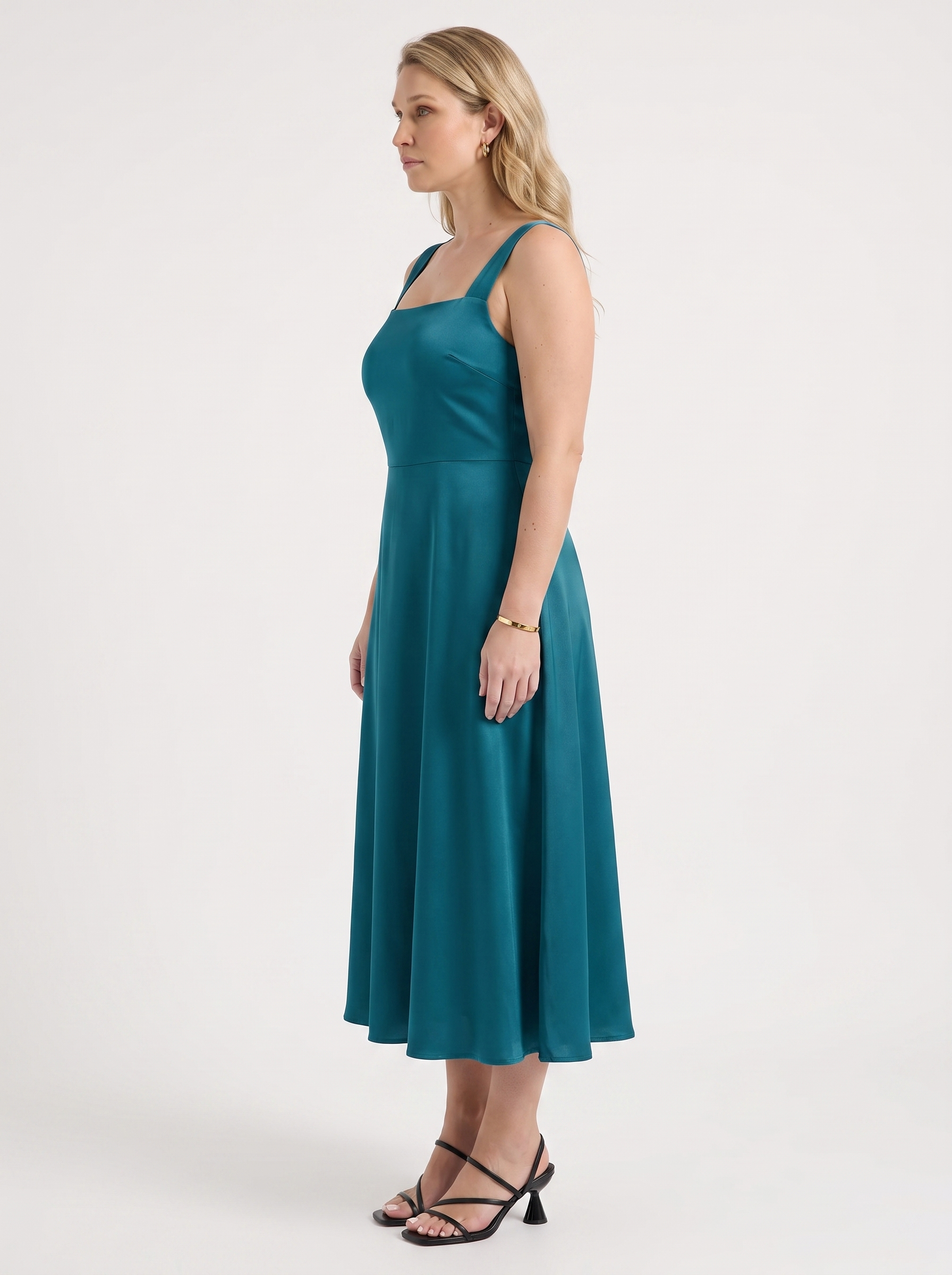 Chloe Midikleid mit Karree-Ausschnitt