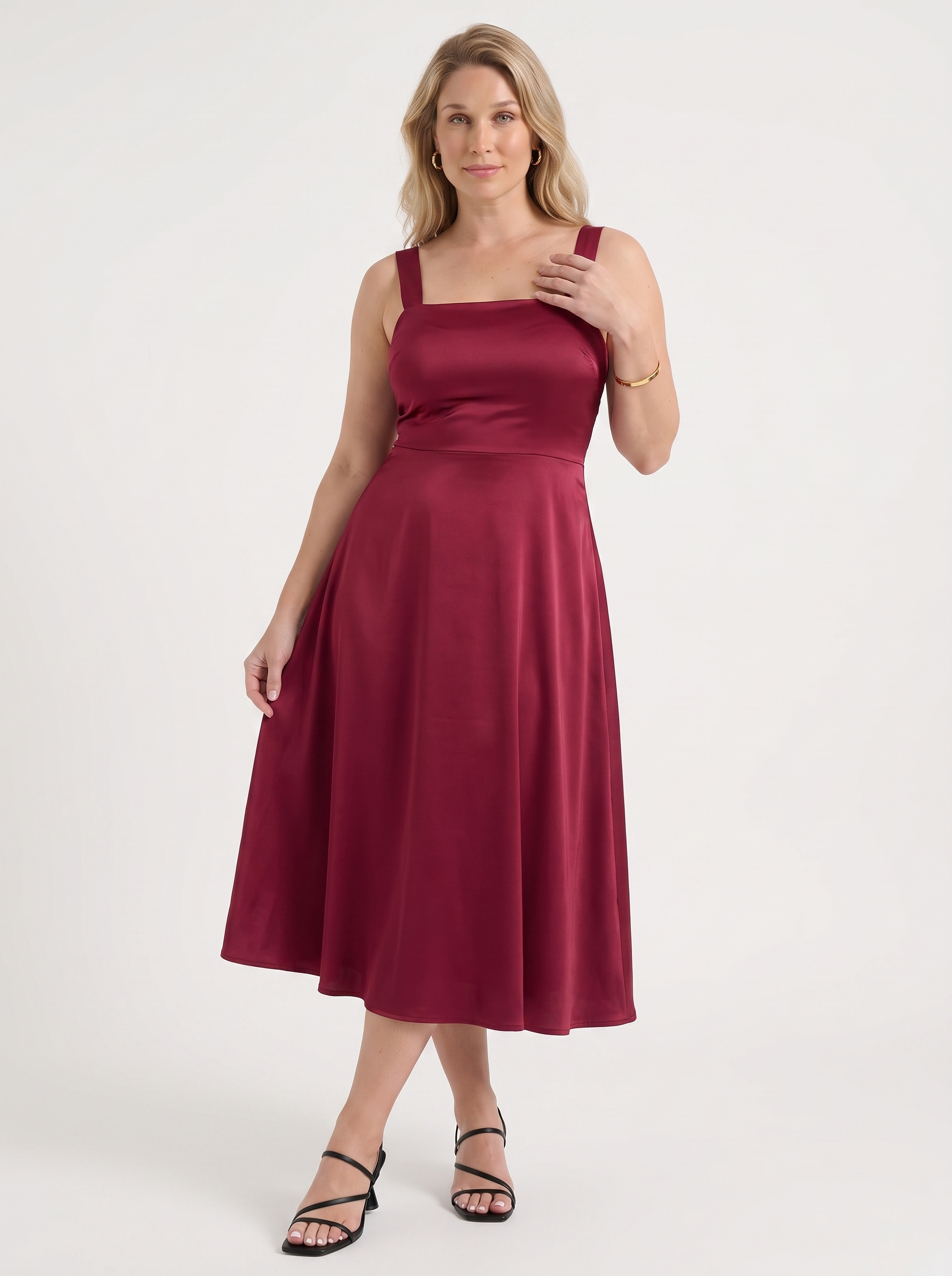 Chloe Midikleid mit Karree-Ausschnitt