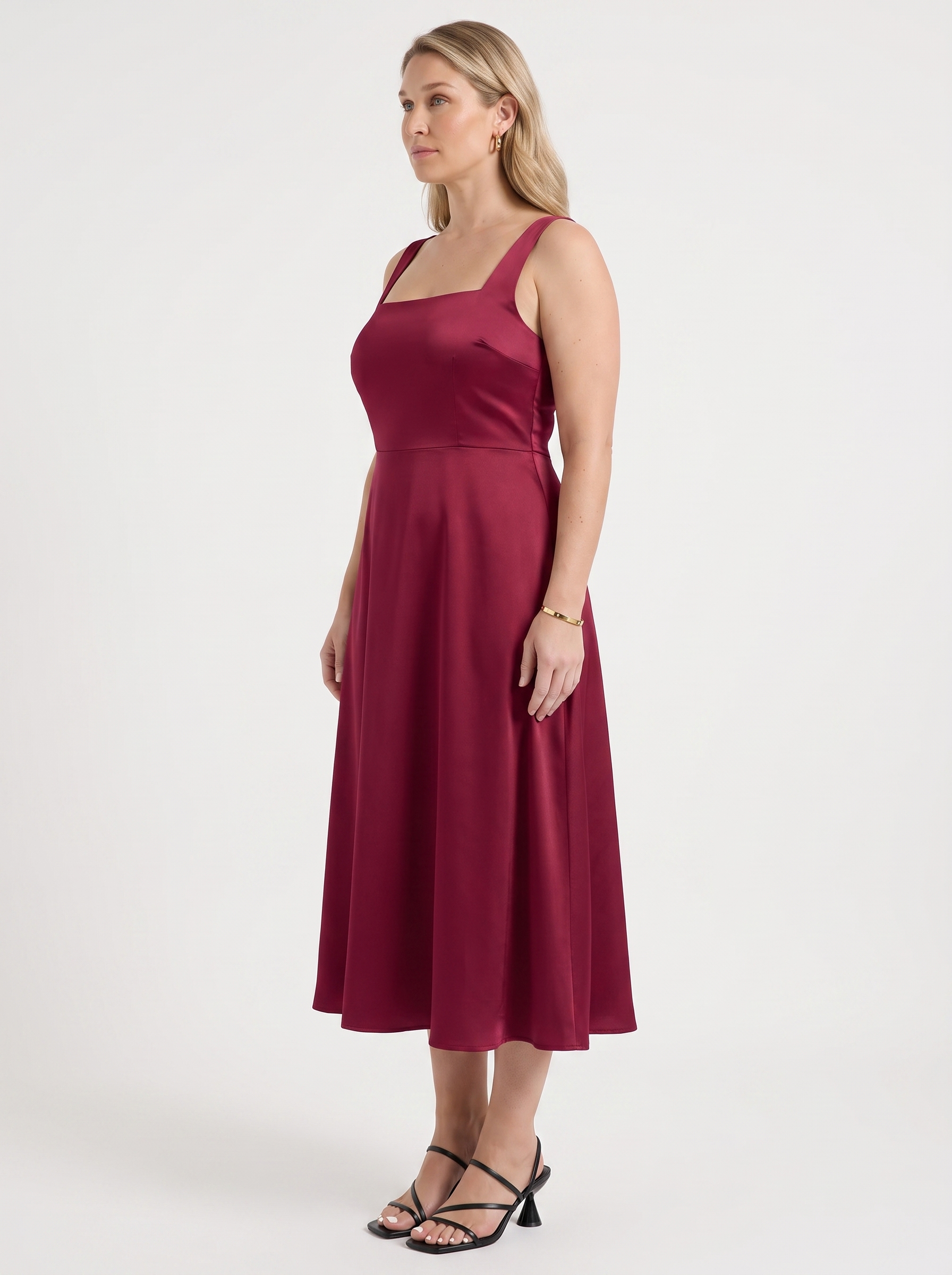 Chloe Midikleid mit Karree-Ausschnitt