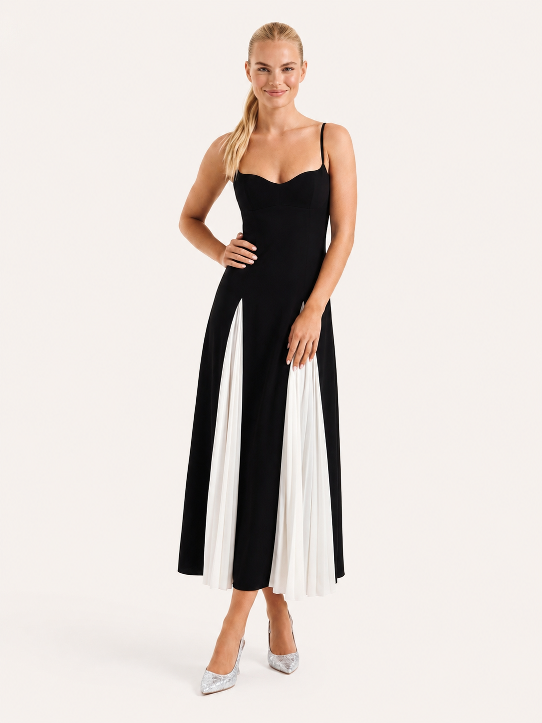 Goldie Midikleid mit zweifarbigem Plisseerock