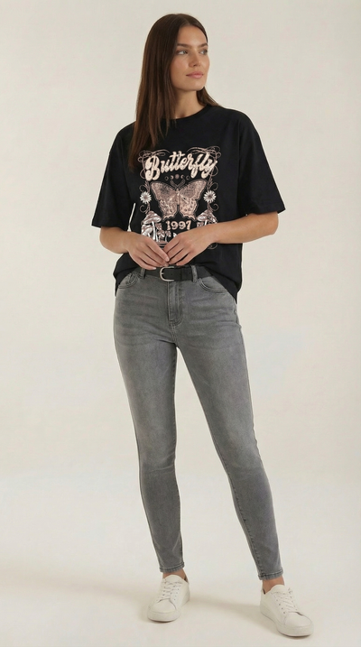 Justine Oversize-Grafik-T-Shirt