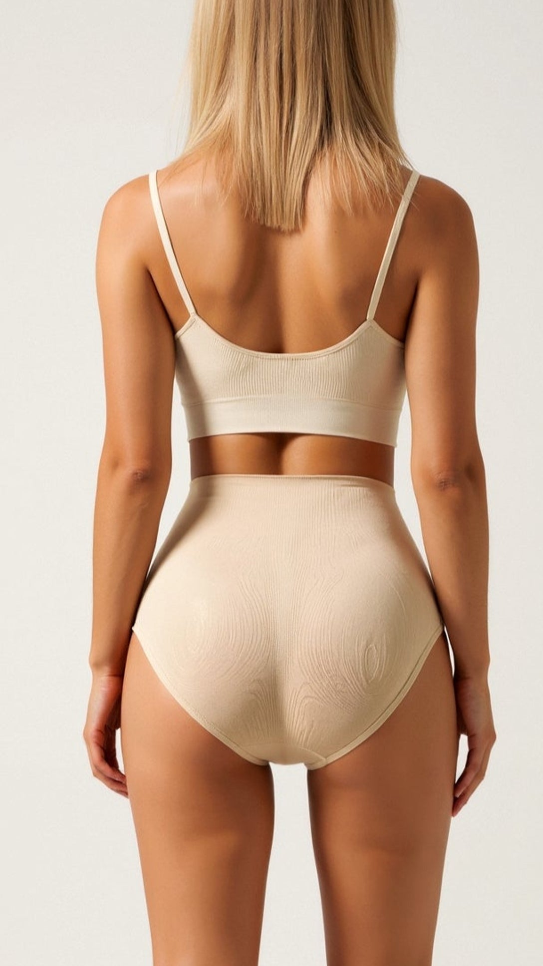 Nahtloser, formender Slip mit mittlerer Taille