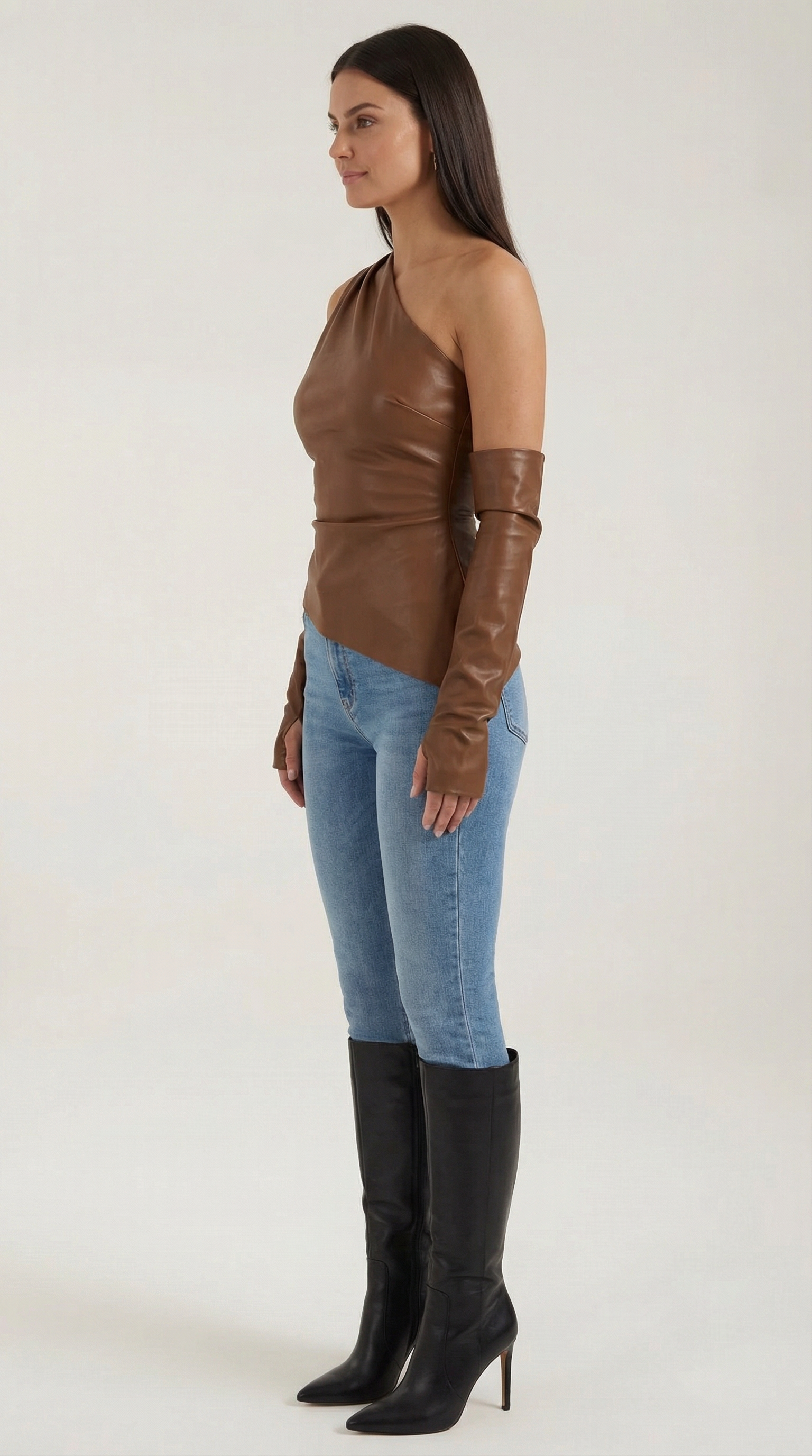 Ulyssa Schulterfreies Oberteil