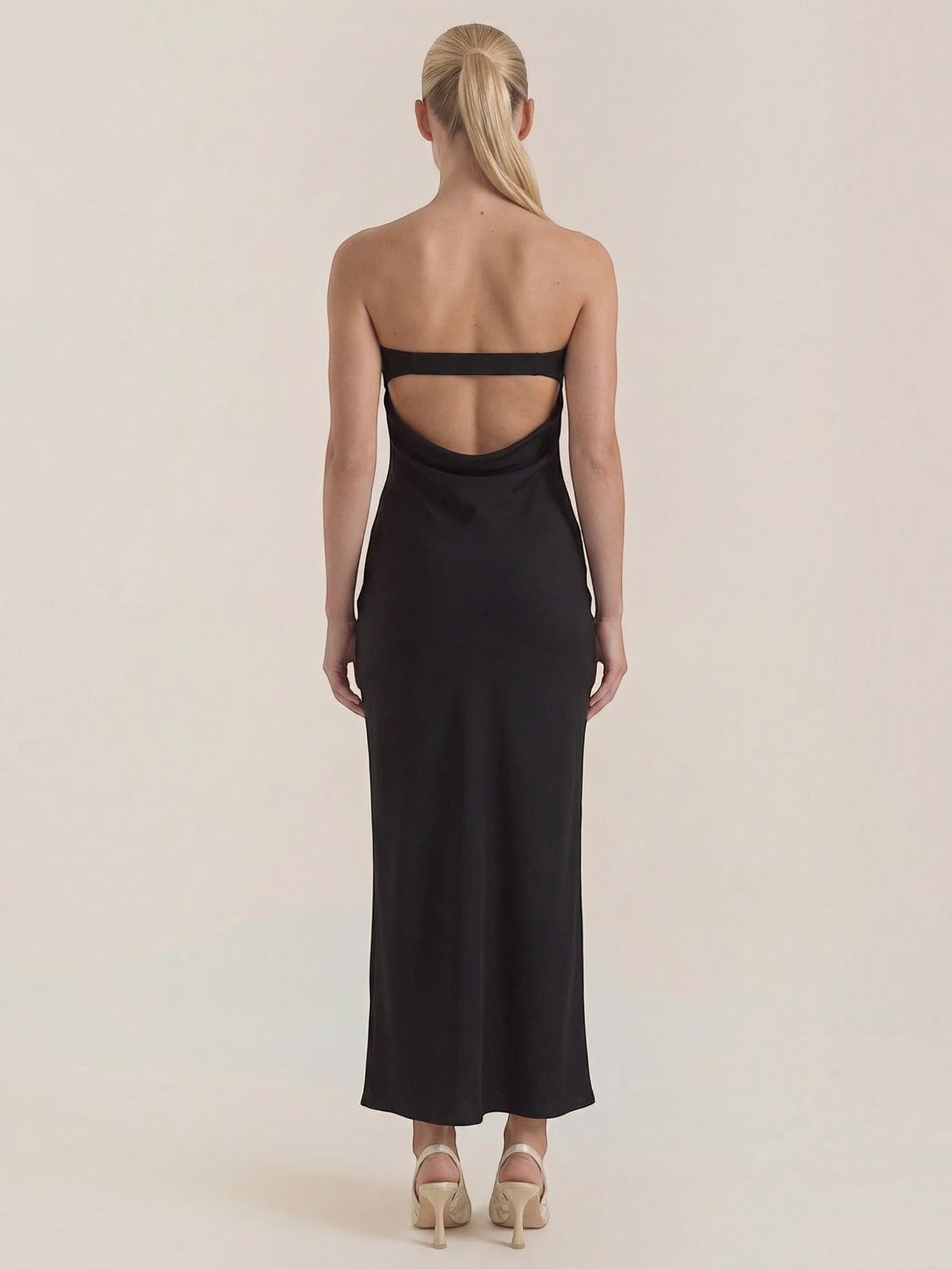 Elsa Schulterfreies Maxi-Abendkleid
