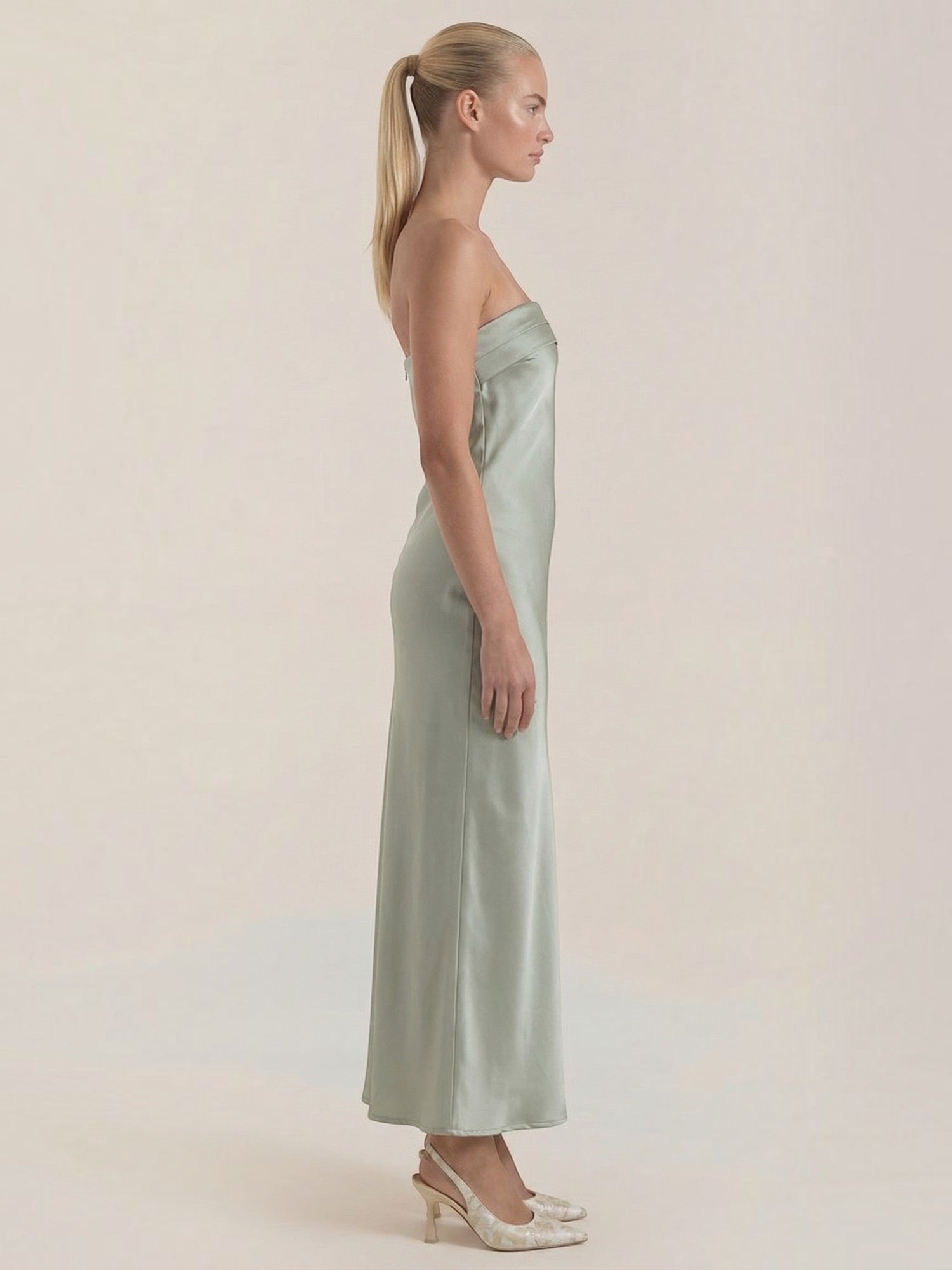 Elsa Schulterfreies Maxi-Abendkleid