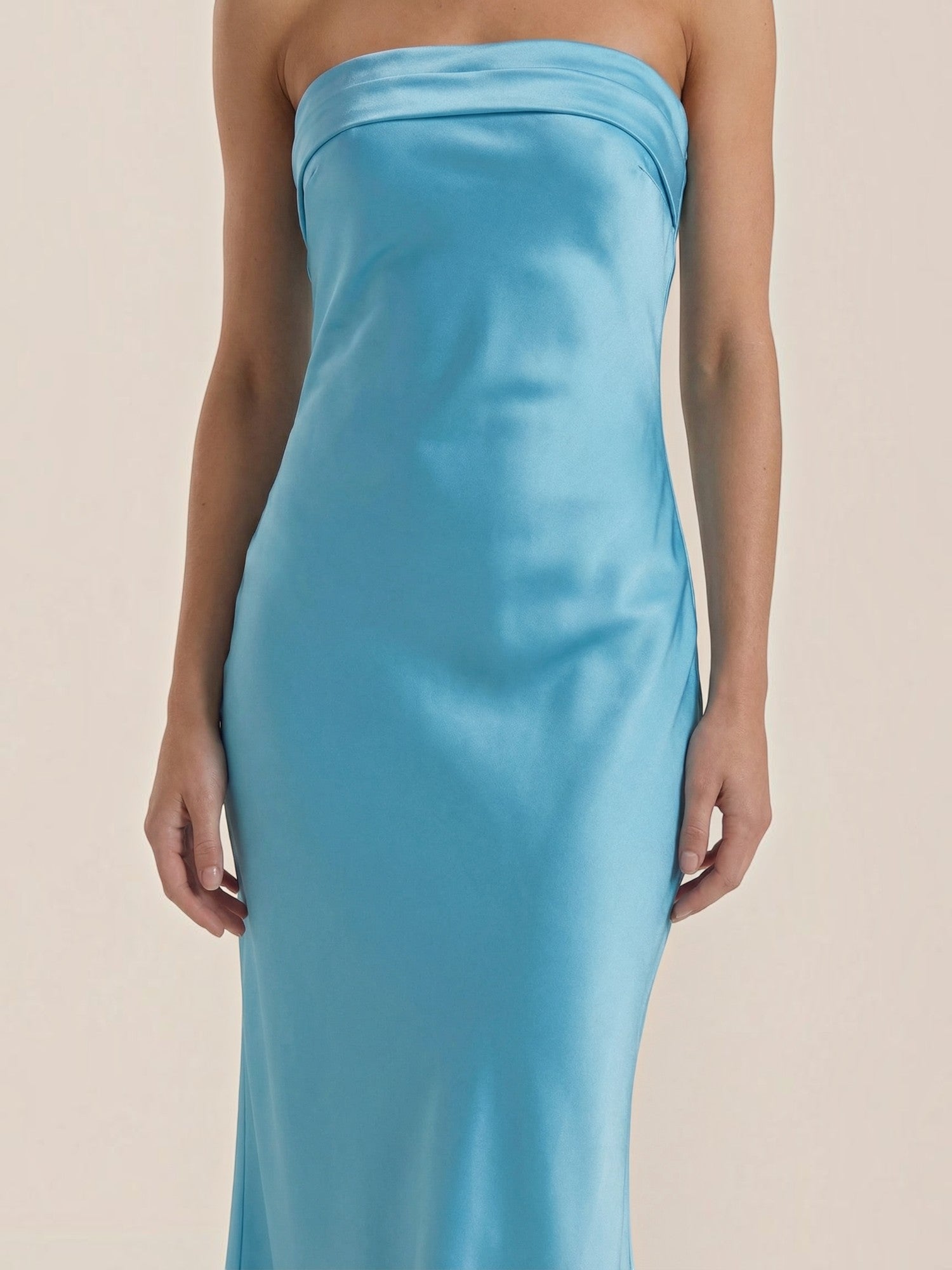 Elsa Schulterfreies Maxi-Abendkleid