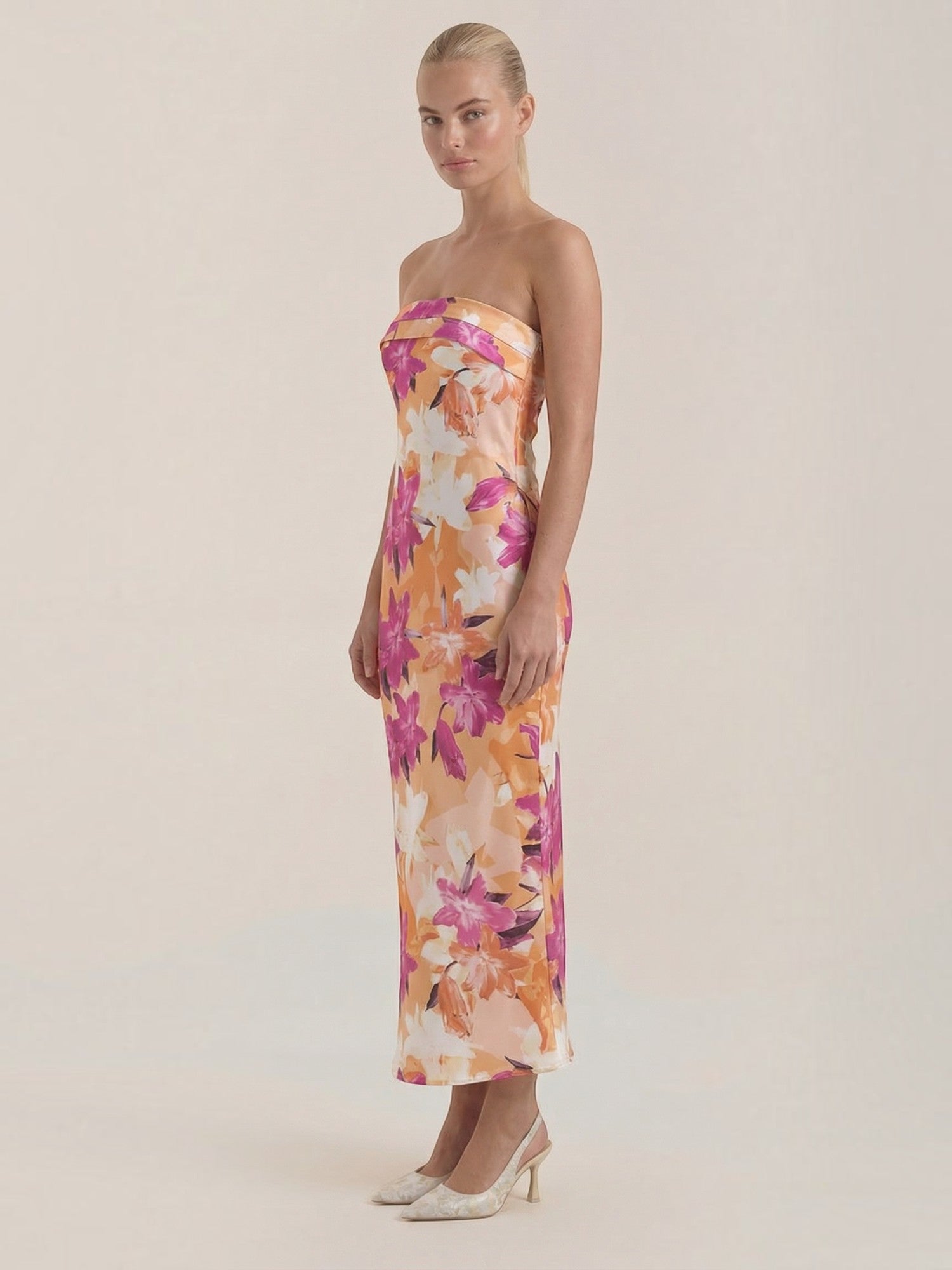 Elsa Schulterfreies Maxi-Abendkleid