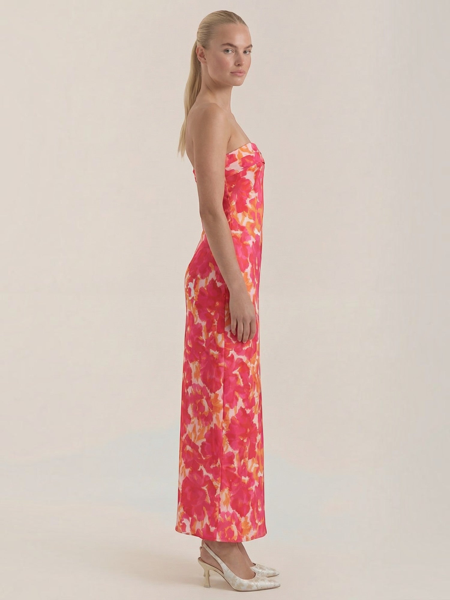 Elsa Schulterfreies Maxi-Abendkleid