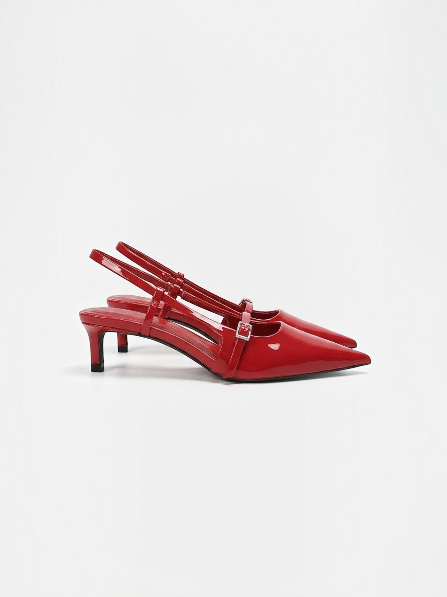 Tahlia Lack Slingback Pumps