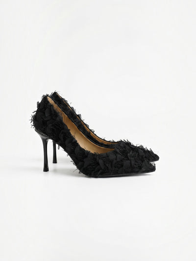 Eula Pumps mit Spitzenoptik