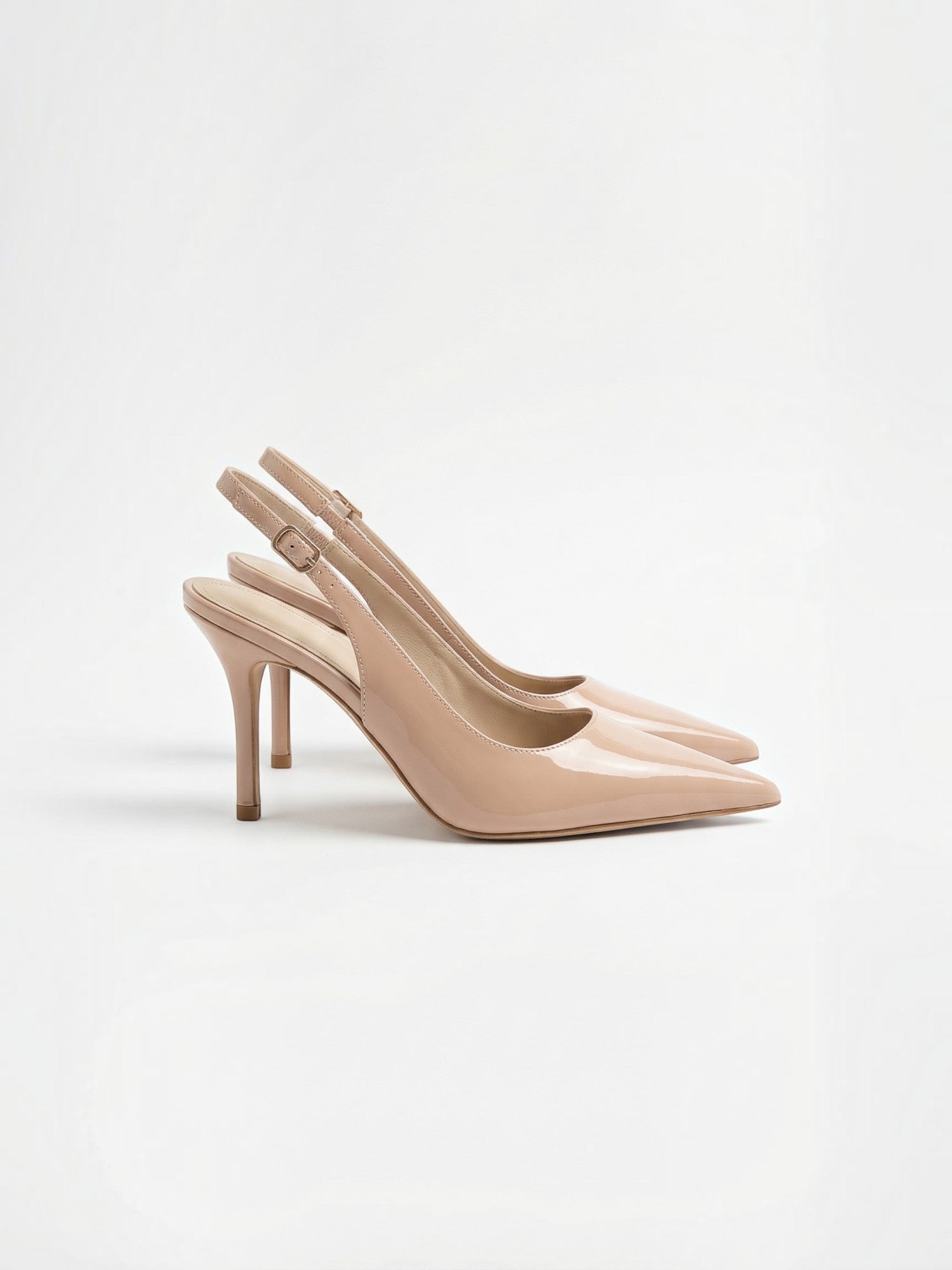 Norelle High Heel Slingback Pumps in Lackoptik