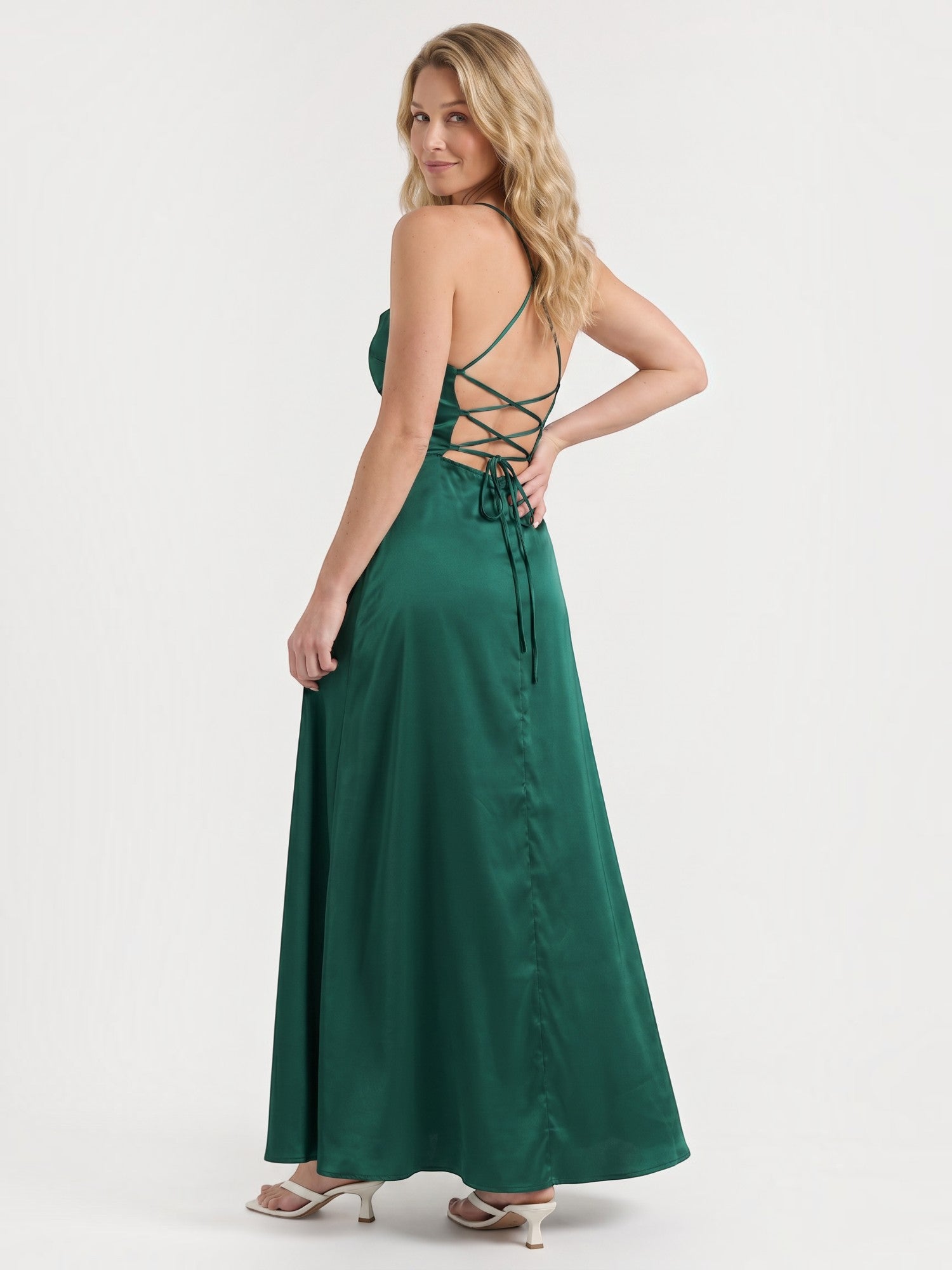 Indie Satin-Midikleid mit Wasserfallausschnitt
