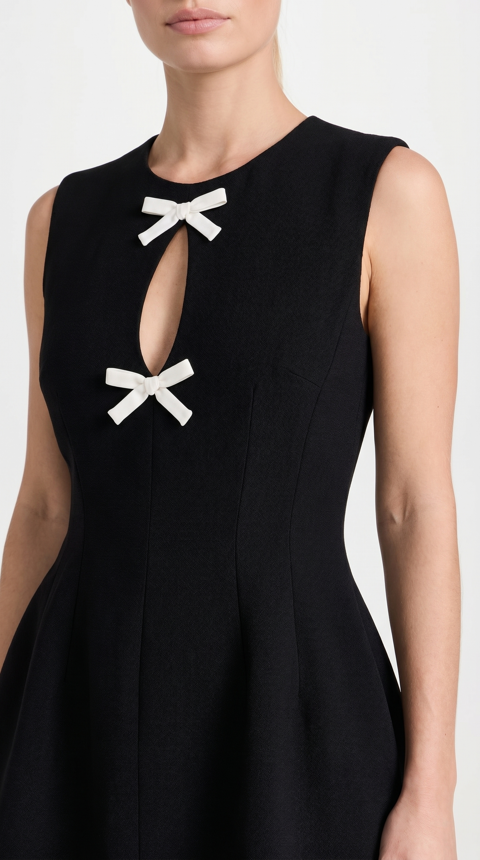 Priscilla Minikleid mit Schleifendetails