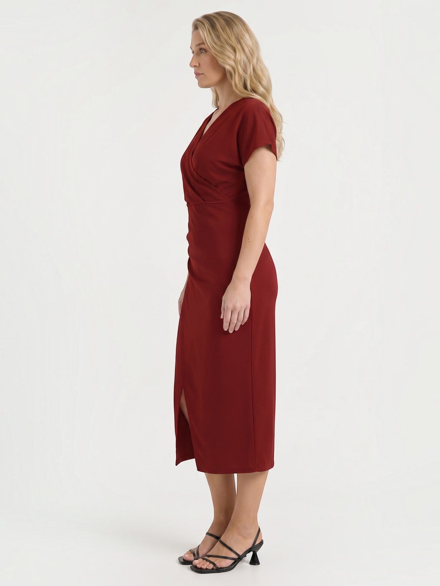 Raina Wickel-Midikleid mit V-Ausschnitt