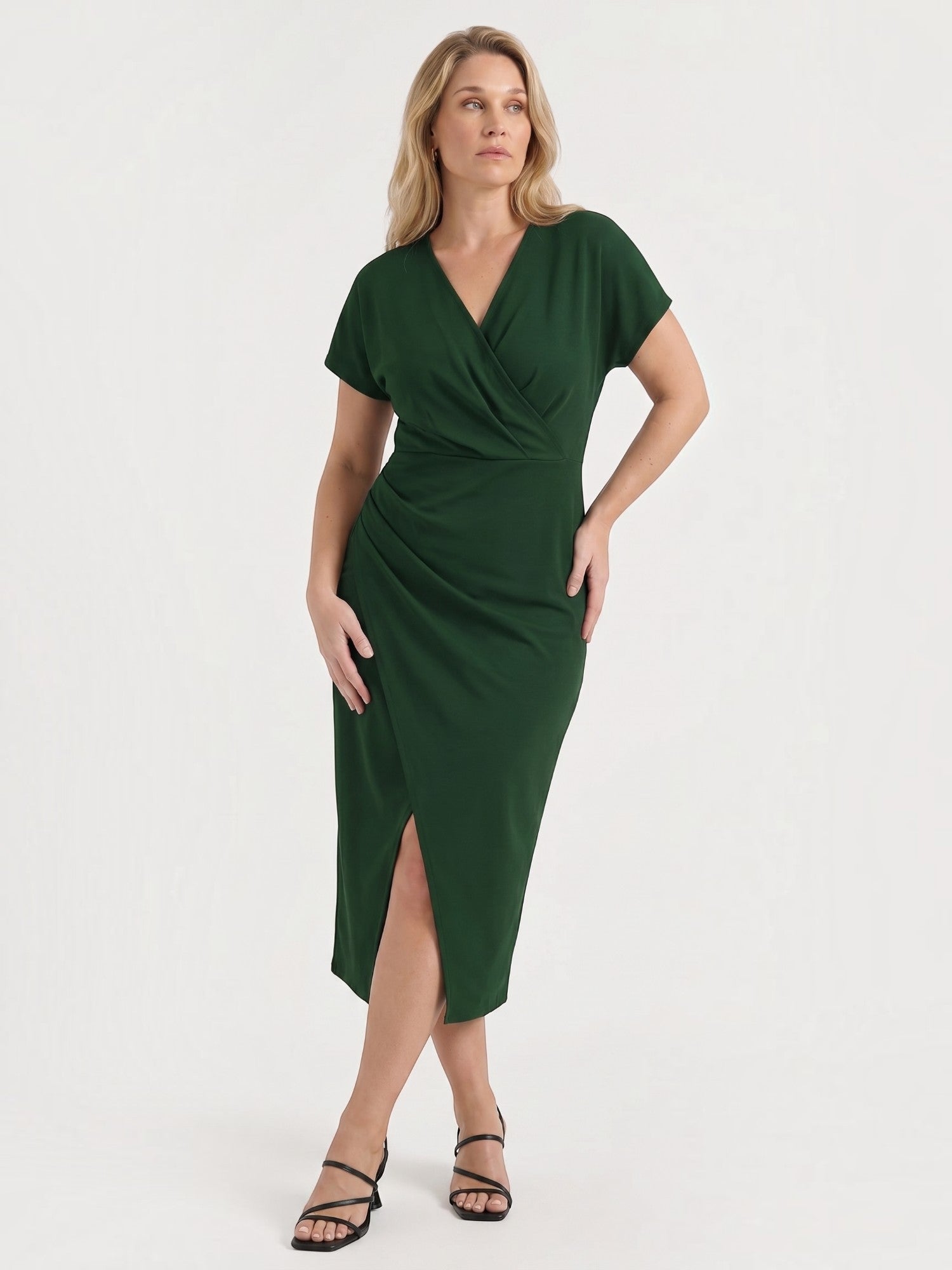 Raina Wickel-Midikleid mit V-Ausschnitt