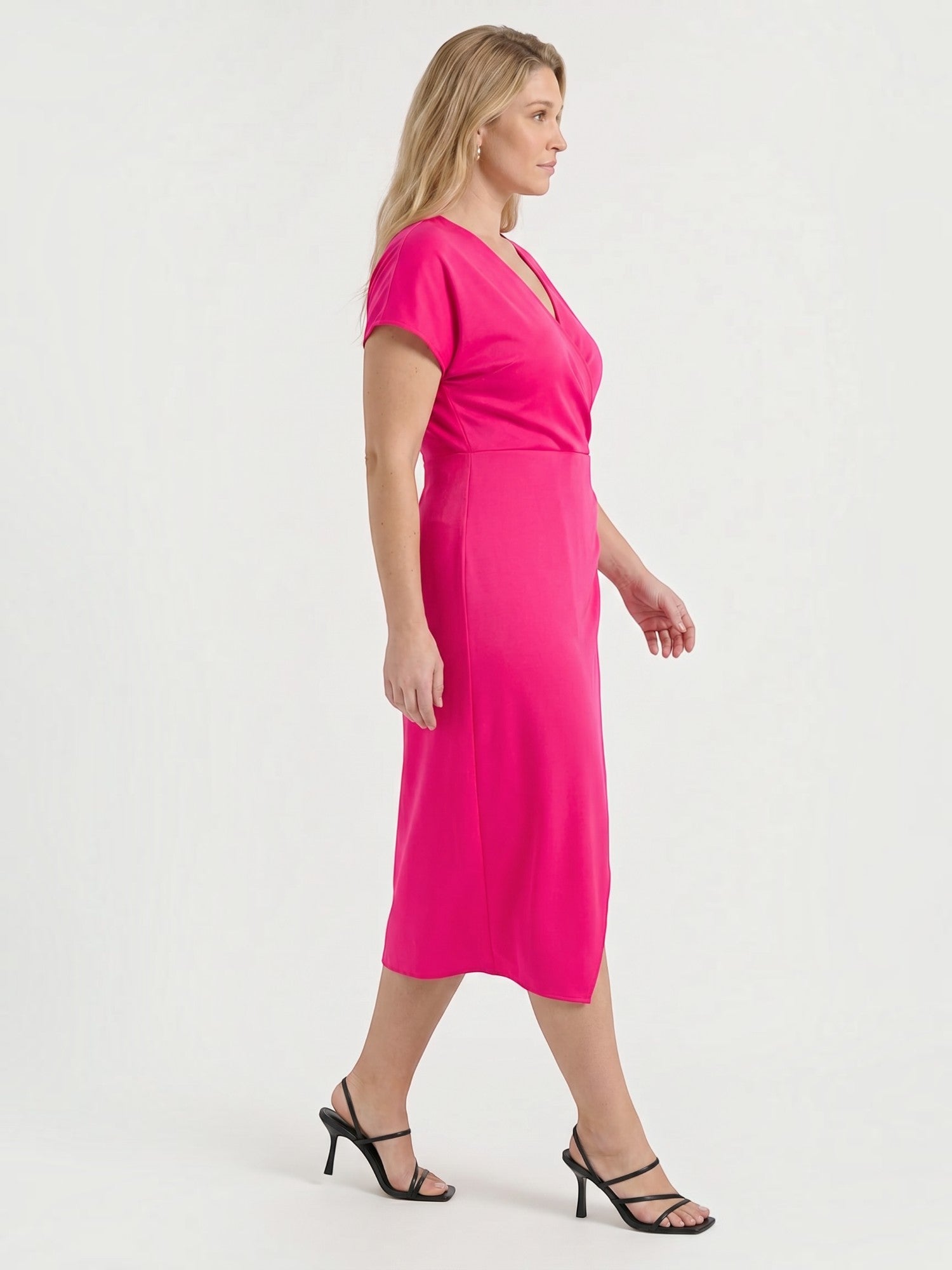 Raina Wickel-Midikleid mit V-Ausschnitt