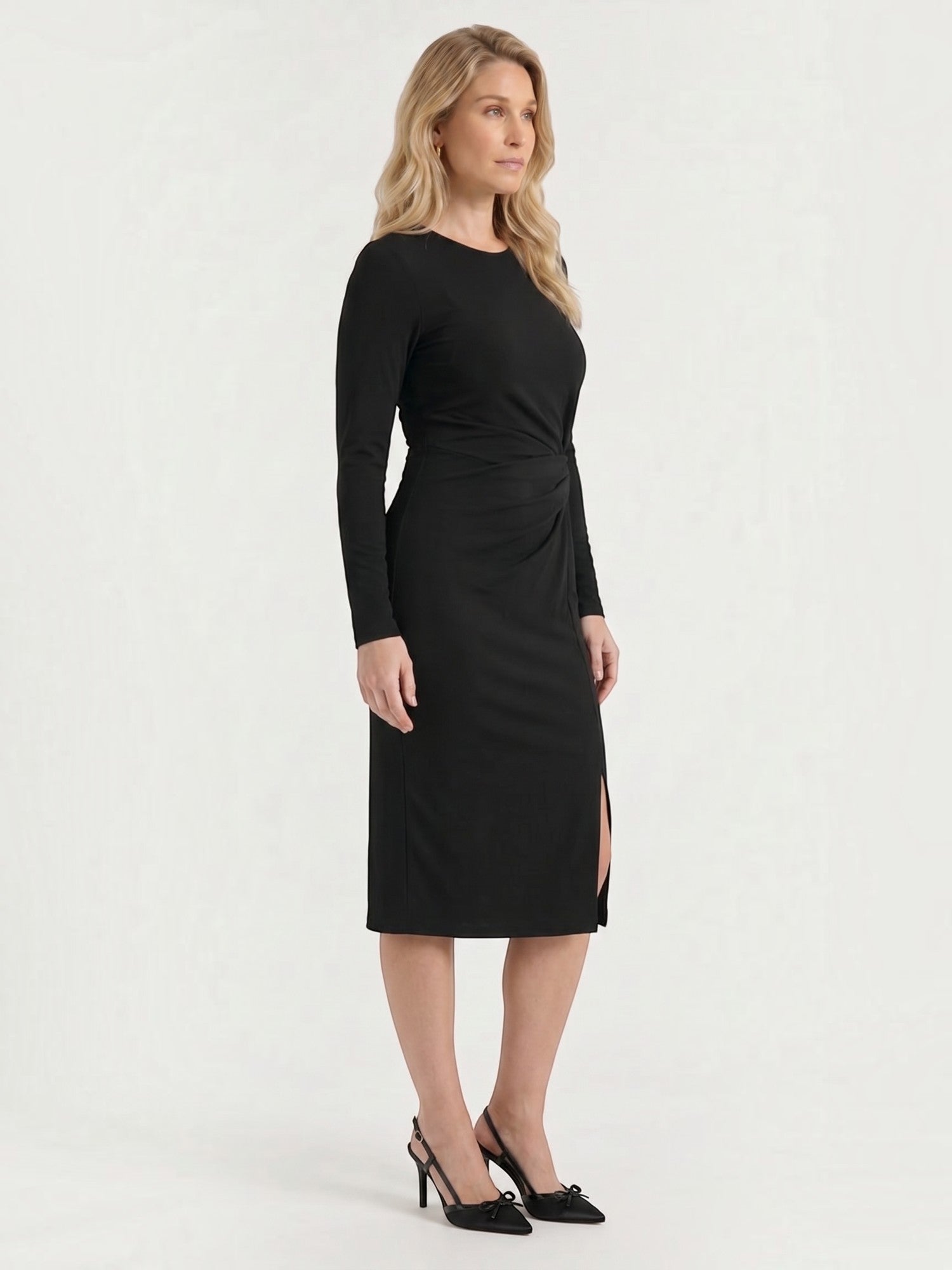 Danna Midikleid mit Wickeloptik und Seitenschlitz