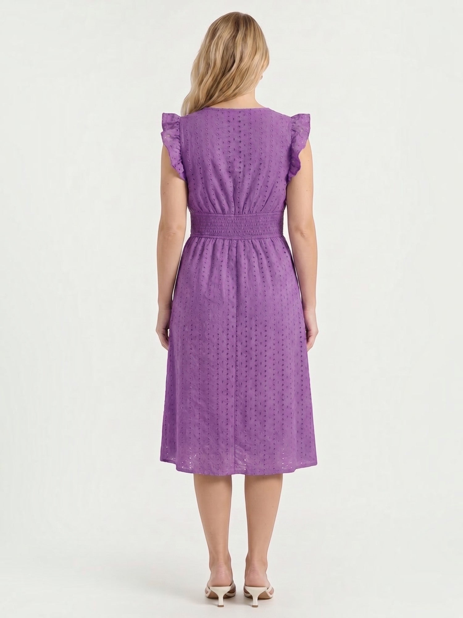 Florence Midikleid mit Lochstickerei und Rüschenträgern