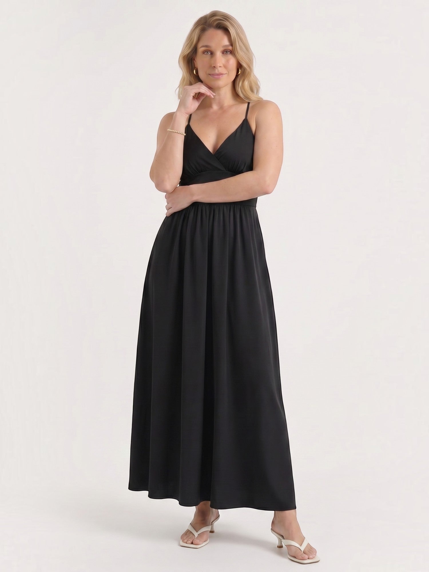 Monica Maxikleid mit Neckholder-Ausschnitt