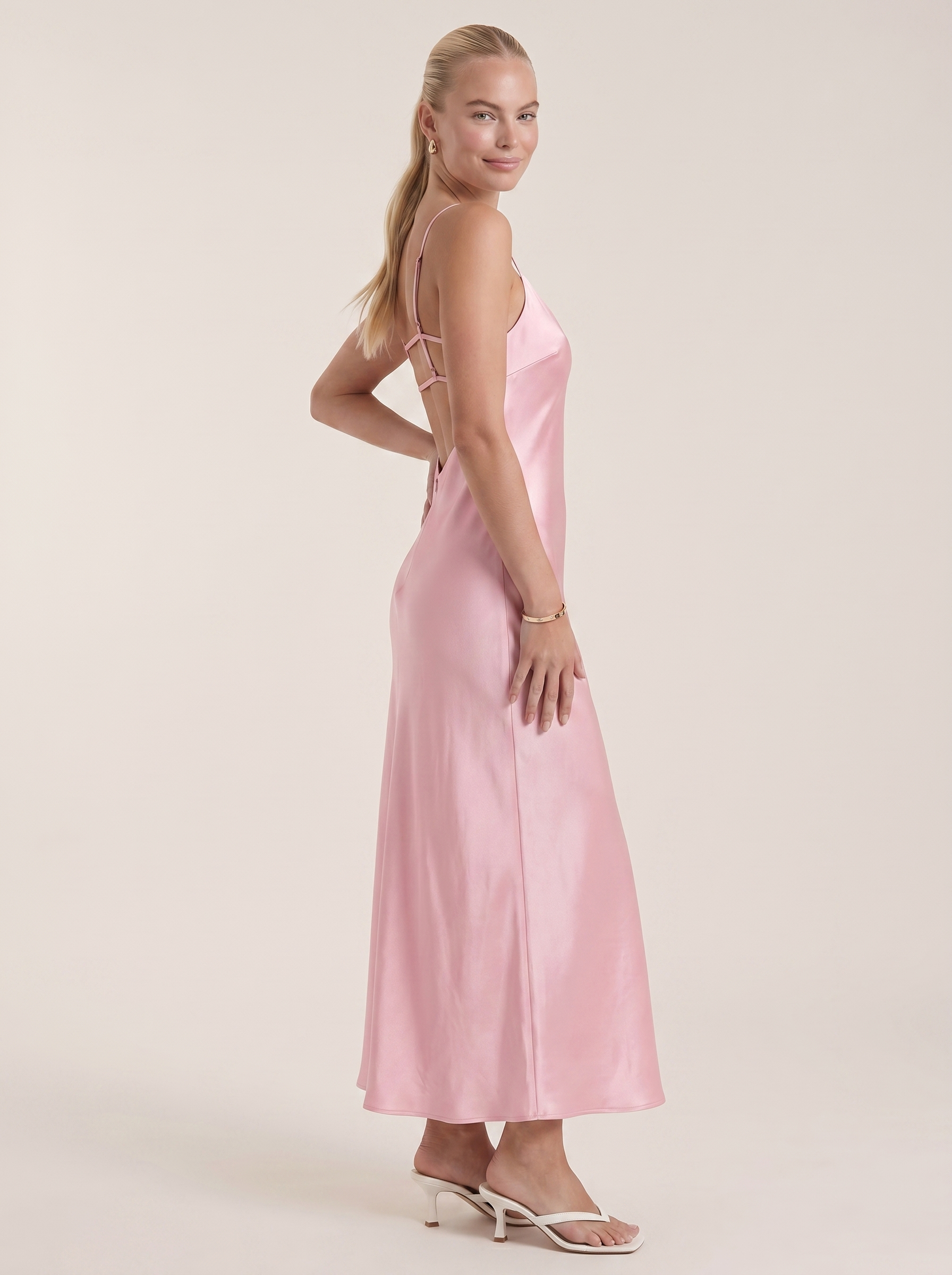 Bianca Maxikleid mit V-Ausschnitt und Spaghettiträgern