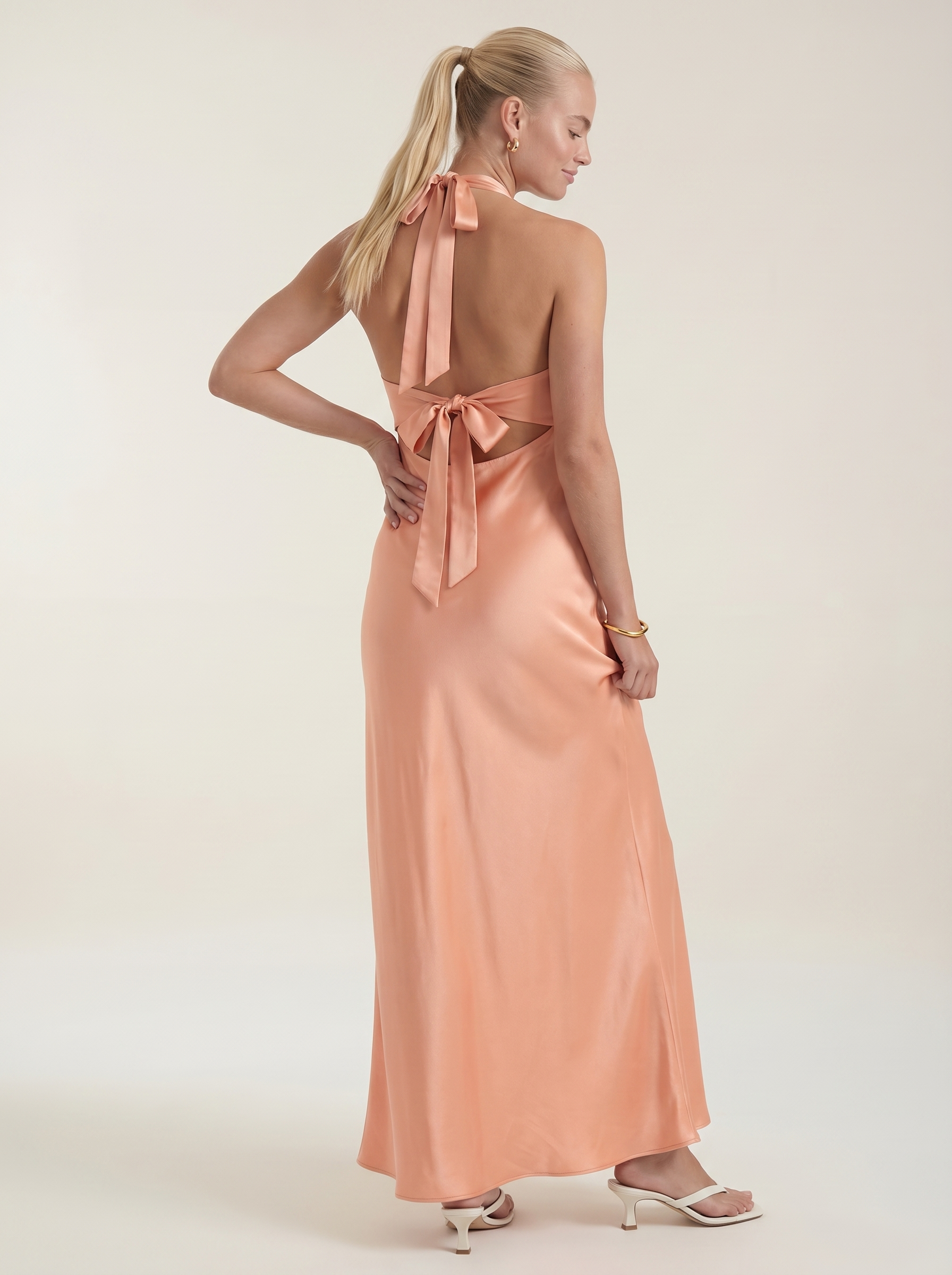 Essie Maxikleid Neckholder mit V-Ausschnitt