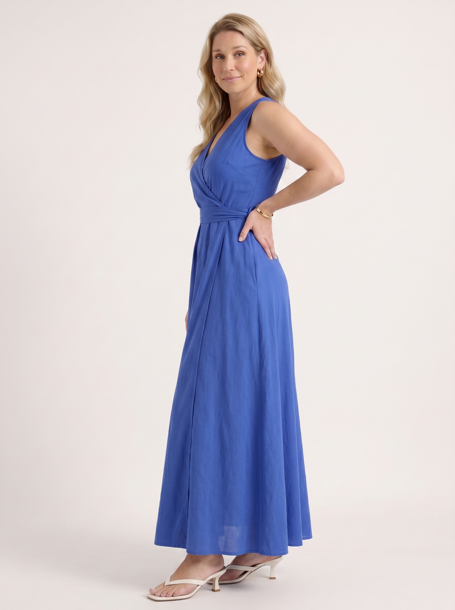 Reena Maxikleid mit Wickeloptik und Bindegürtel