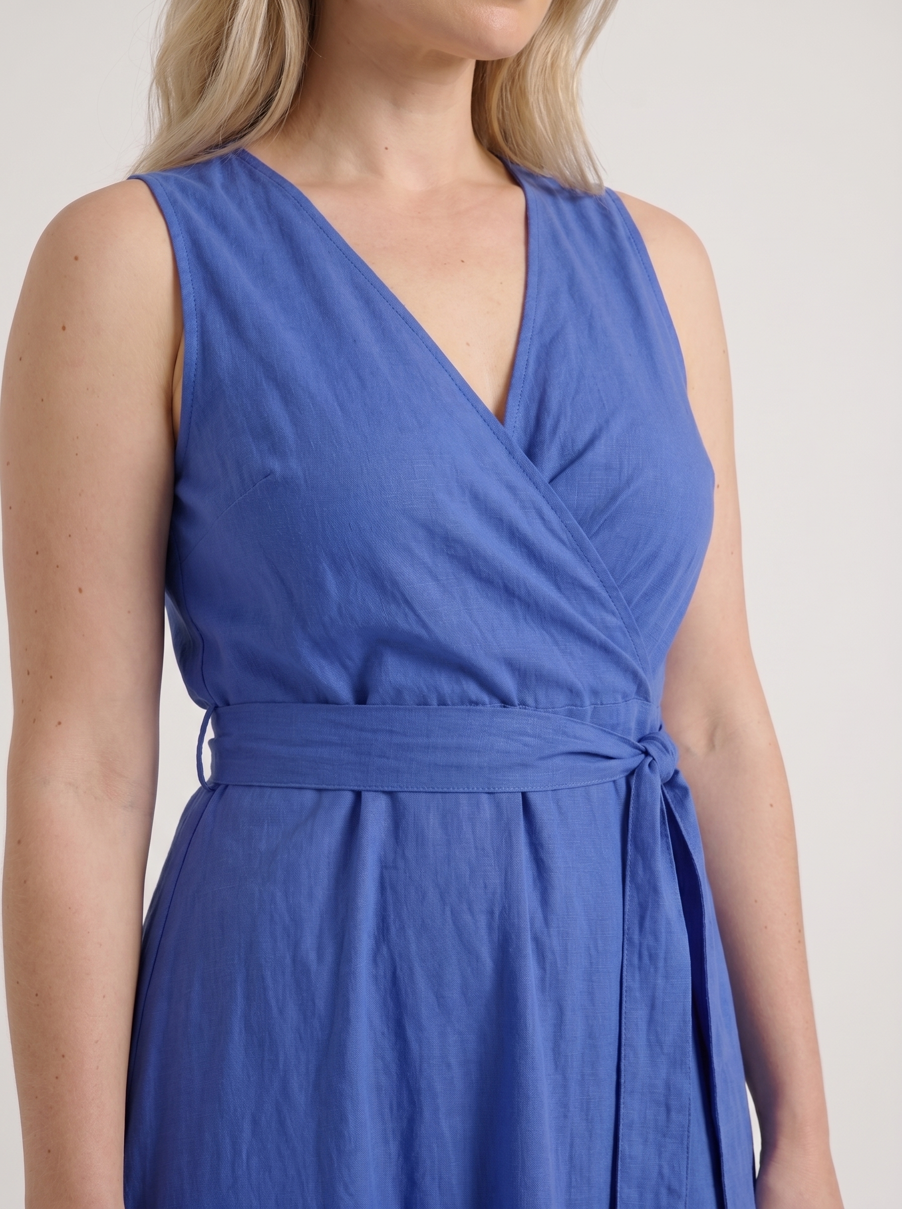 Reena Maxikleid mit Wickeloptik und Bindegürtel