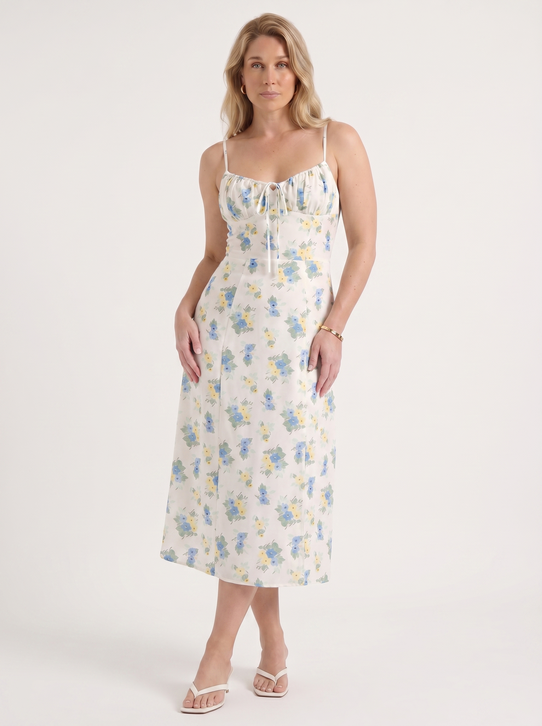 Milena Midikleid mit Spaghettiträgern und Beinschlitz